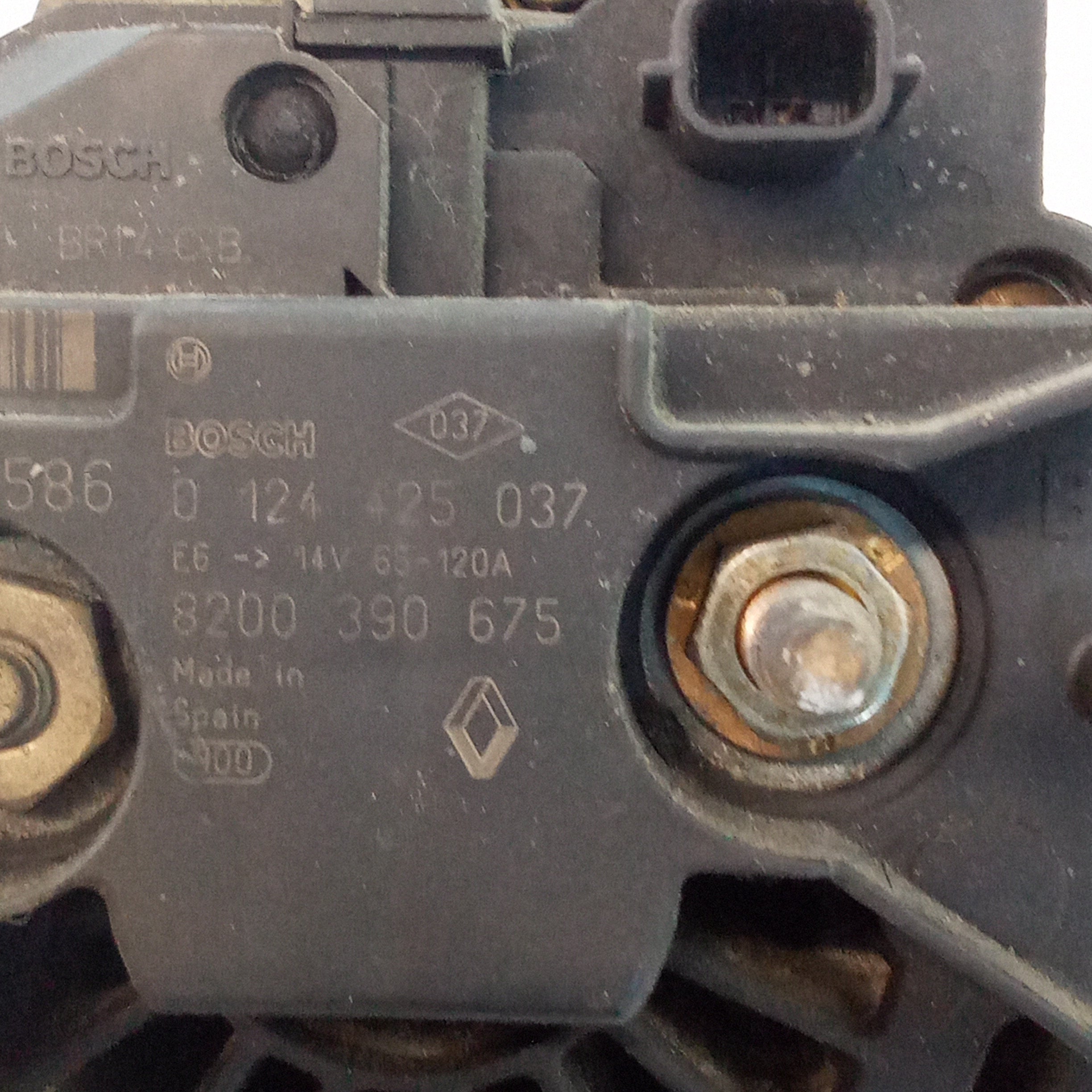 Alternatore renault clio 1.5cdti anno 2004
