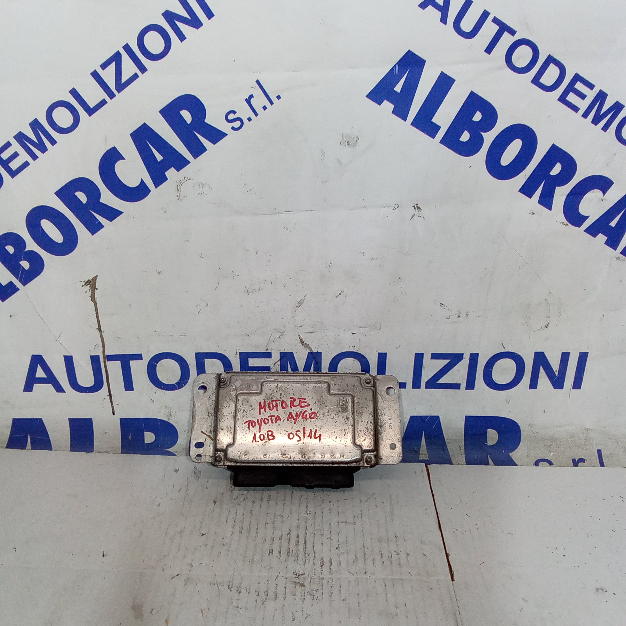 unidad de control del motor Toyota Aygo 1.0 gasolina 1ª serie año 2005/2014 cód.0261208702