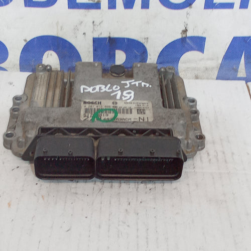 centralita motor Fiat Doblò 1.9jtd año 2008 cod 0281012865