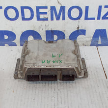 Carica l&#39;immagine nel visualizzatore di Gallery, centralina motore citroen xsara 2.0 hdi 1 serie anno 2002
