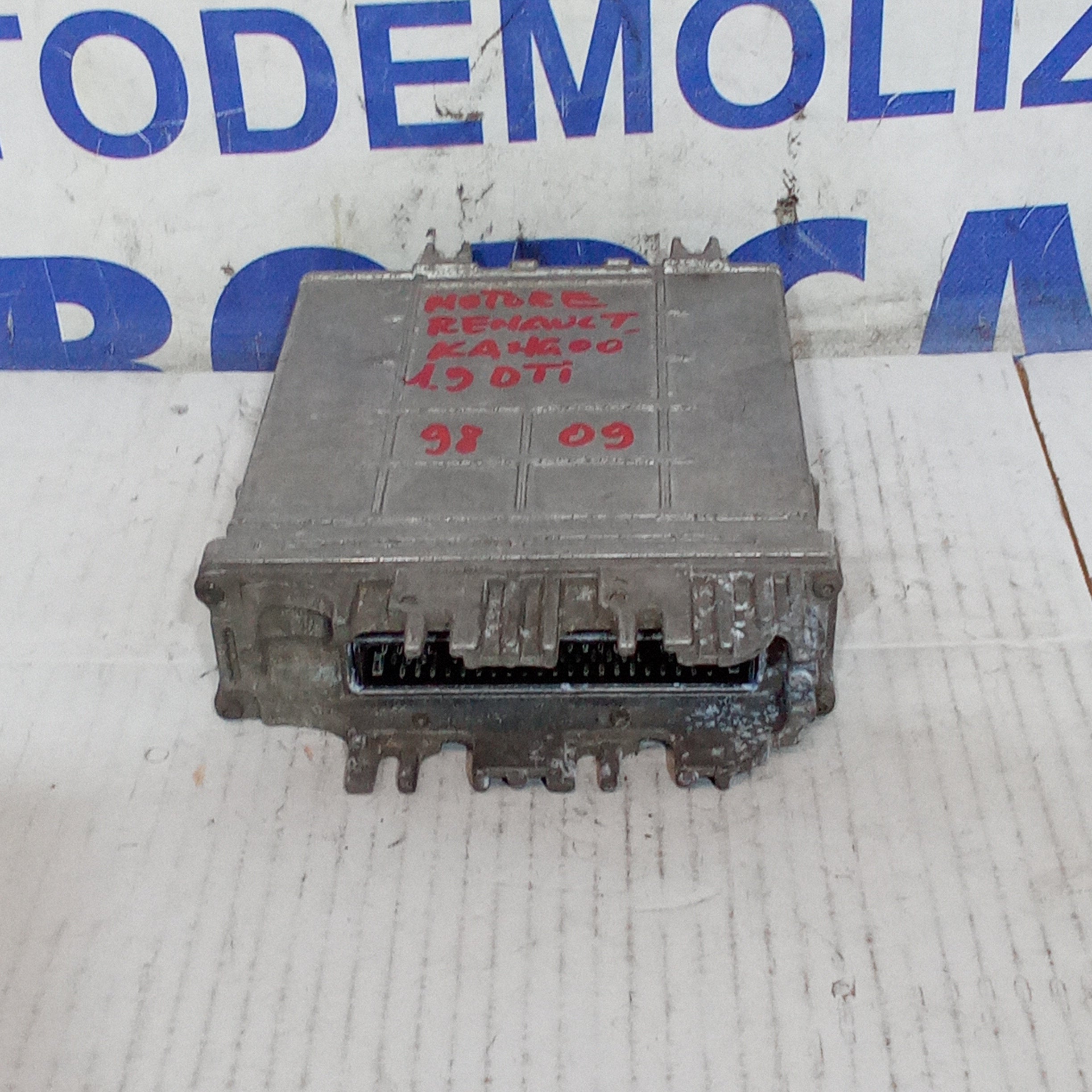 centralina motore renault kangoo 1.9dti anno 1998/2009 cod.0281001878