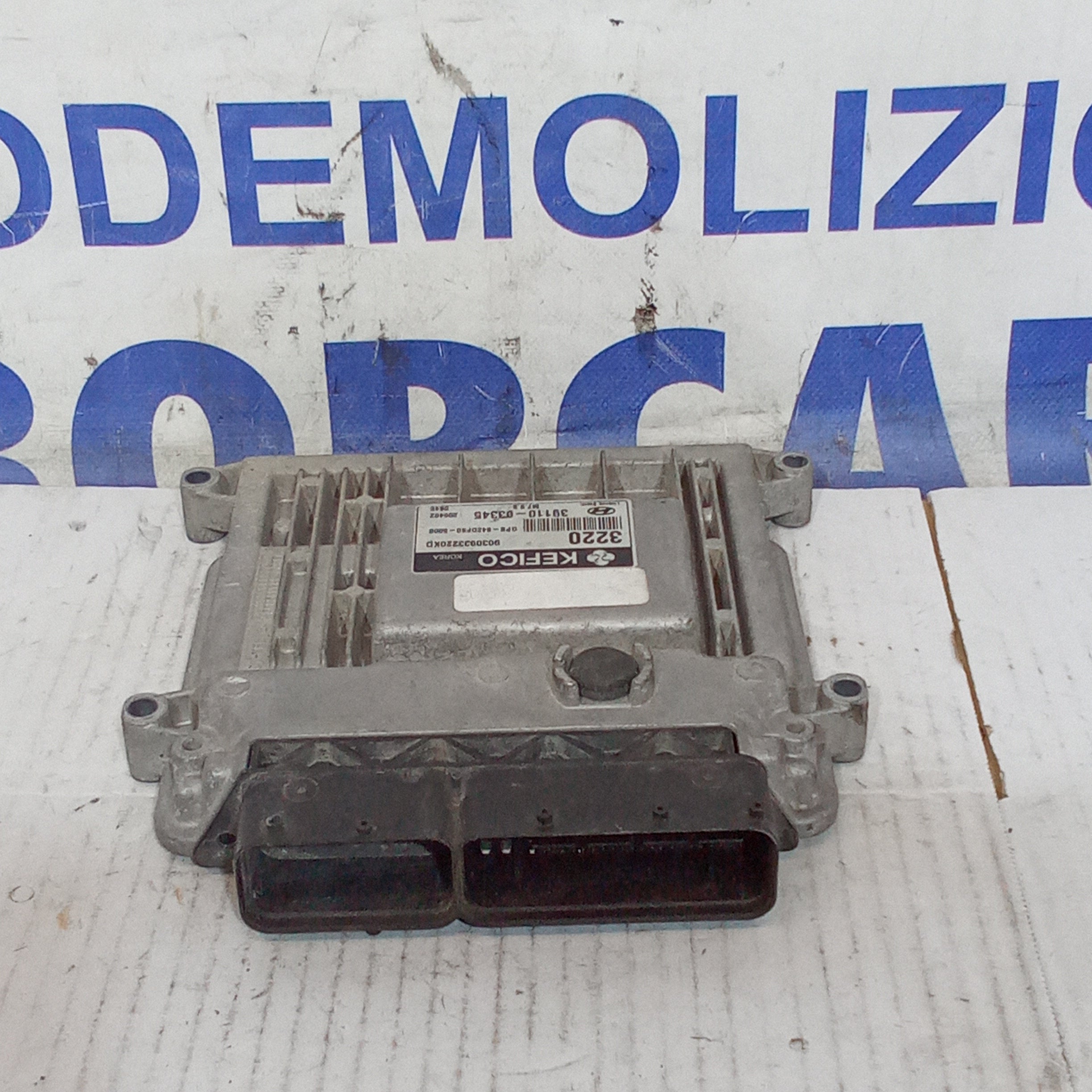 unidad de control del motor Hyundai i20 1.2 gasolina año 2009/2012
