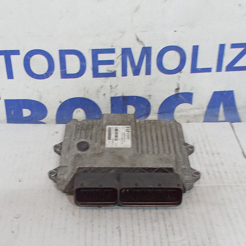 unidad de control del motor Fiat Punto 1.3 mjt 75 CV año cód 55195817