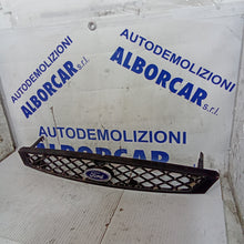 Carica l&#39;immagine nel visualizzatore di Gallery, Griglia mascherina ford focus anno 2001
