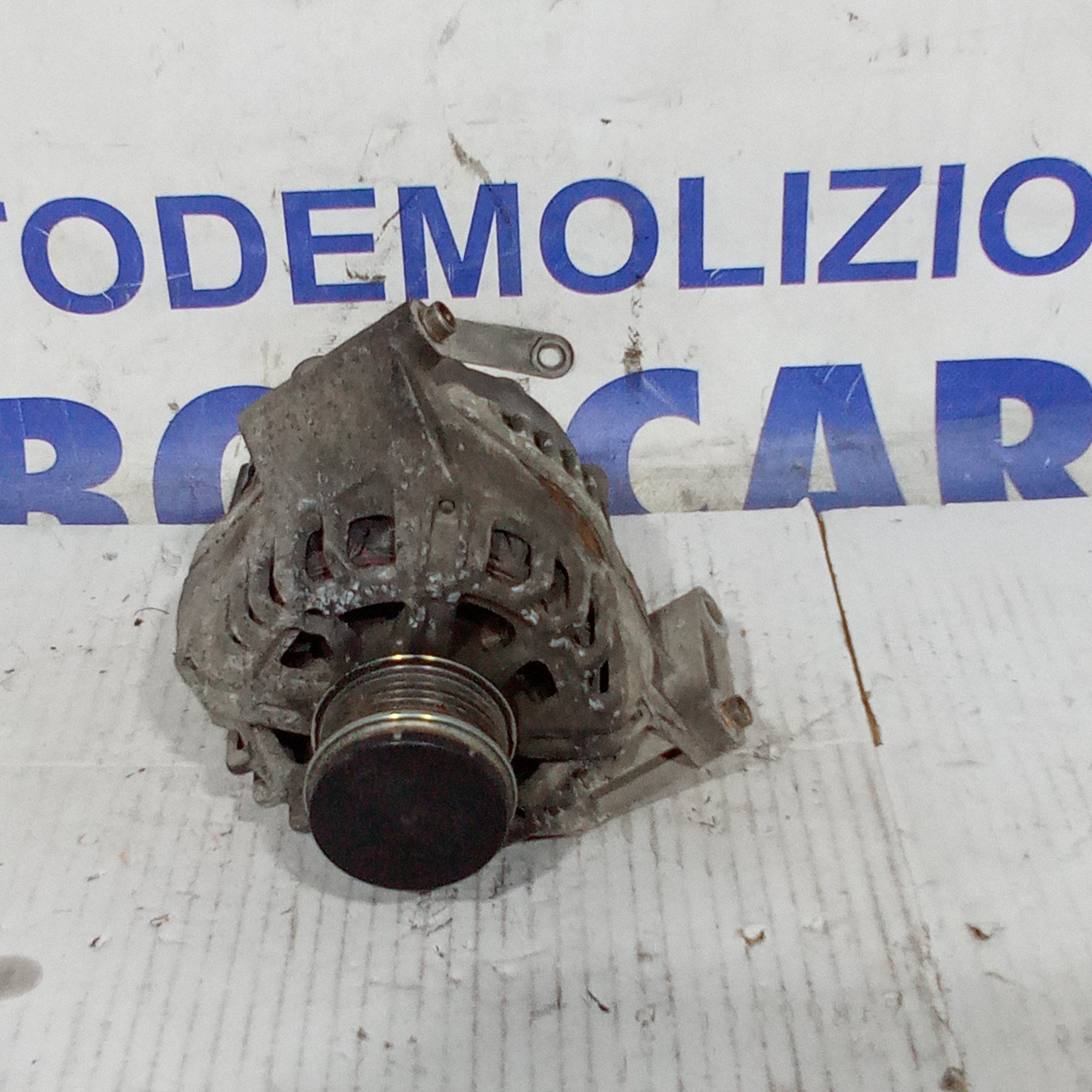 alternator Fiat Idea 1.3 mjt year 2006 code 46823547