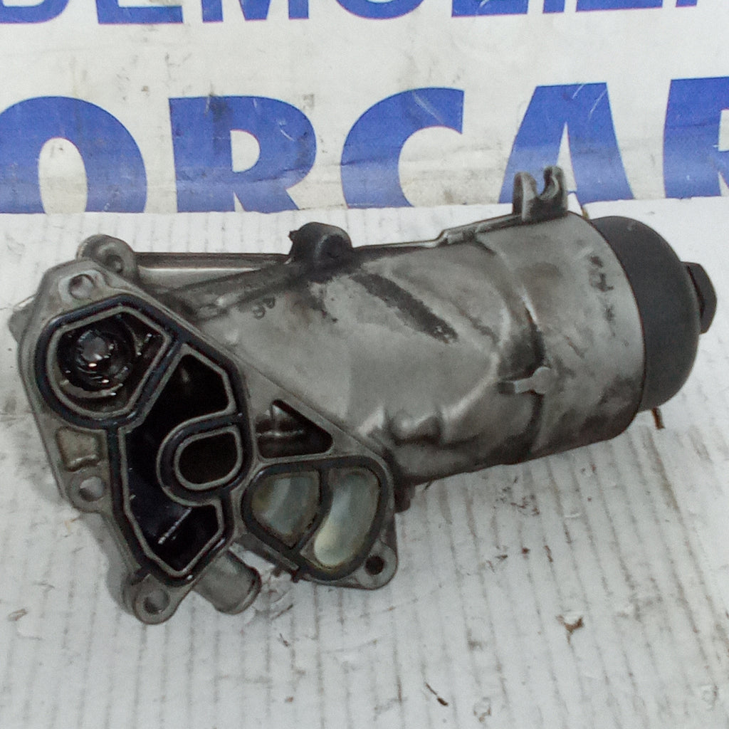 Oil filter housing Peugeot 206 1.6hdi year 2006