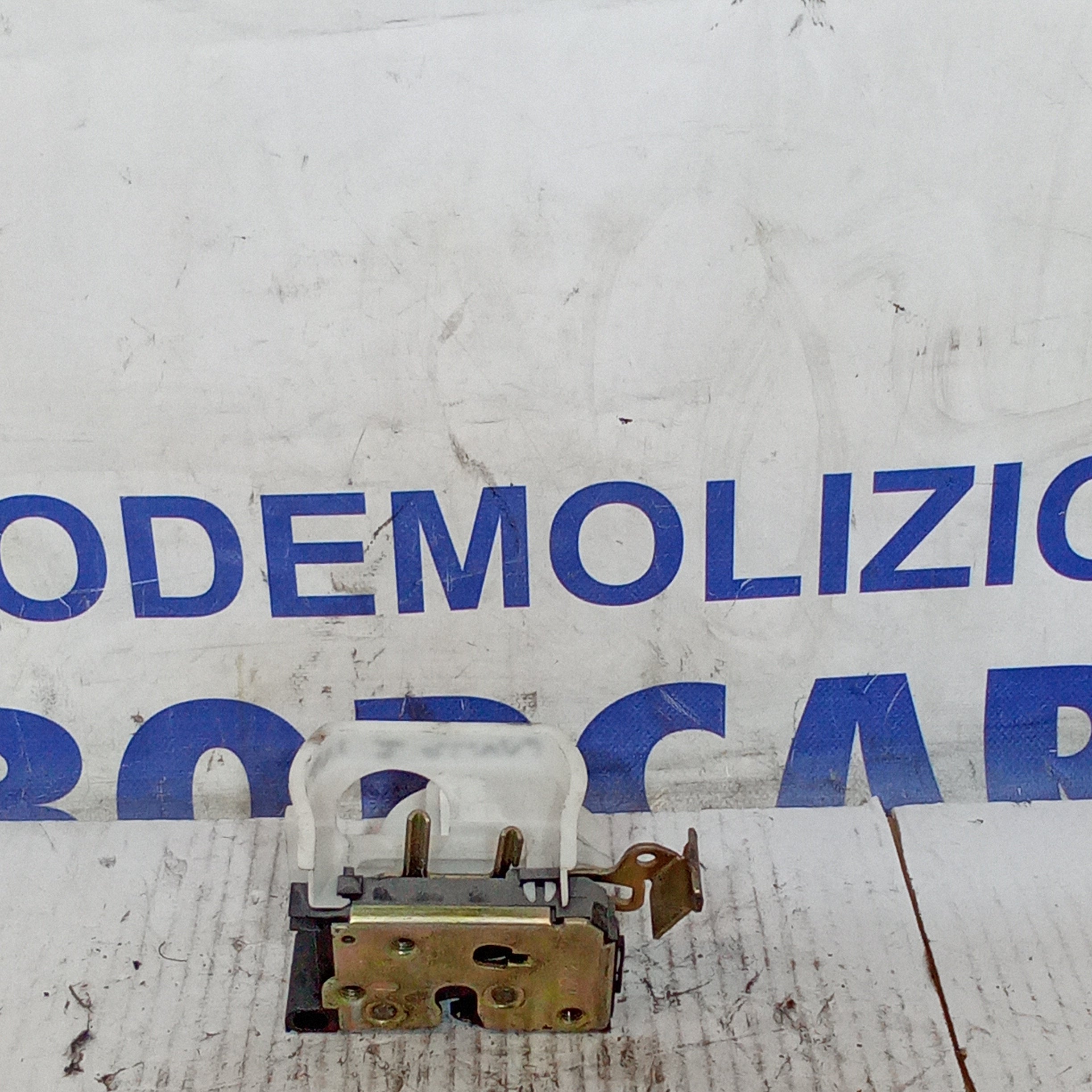 Left front lock Fiat Punto 1st series year 1998