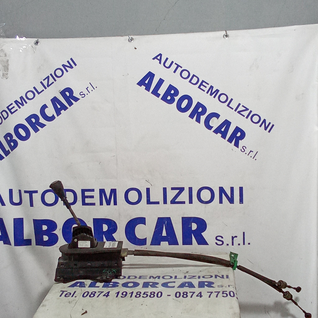 Palanca de cambios Fiat Grande Punto 1.3 mjt año 2010