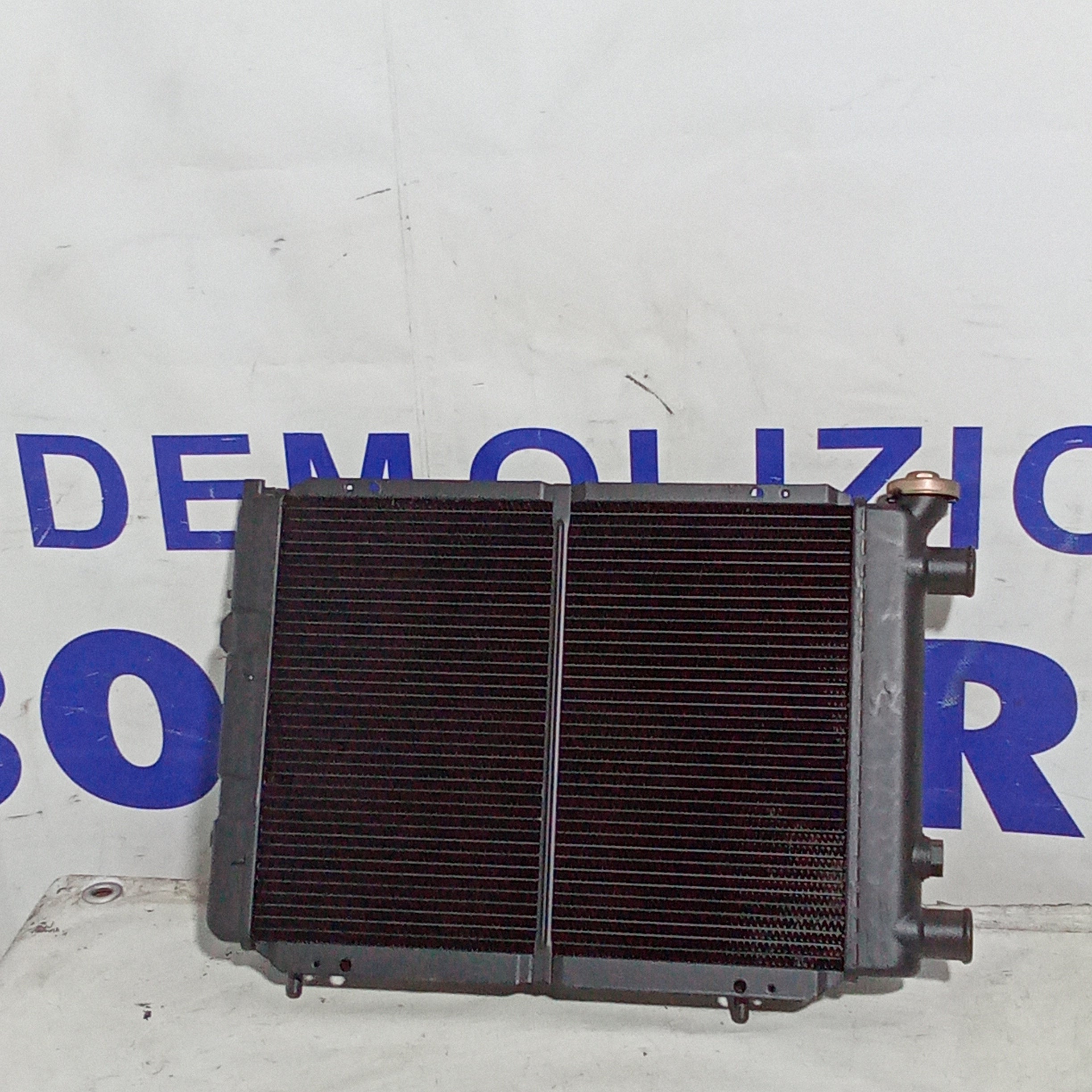 Radiator Renault 4 /850cc year 1990