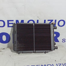 Carica l&#39;immagine nel visualizzatore di Gallery, Radiatore renault 4 /850cc anno 1990
