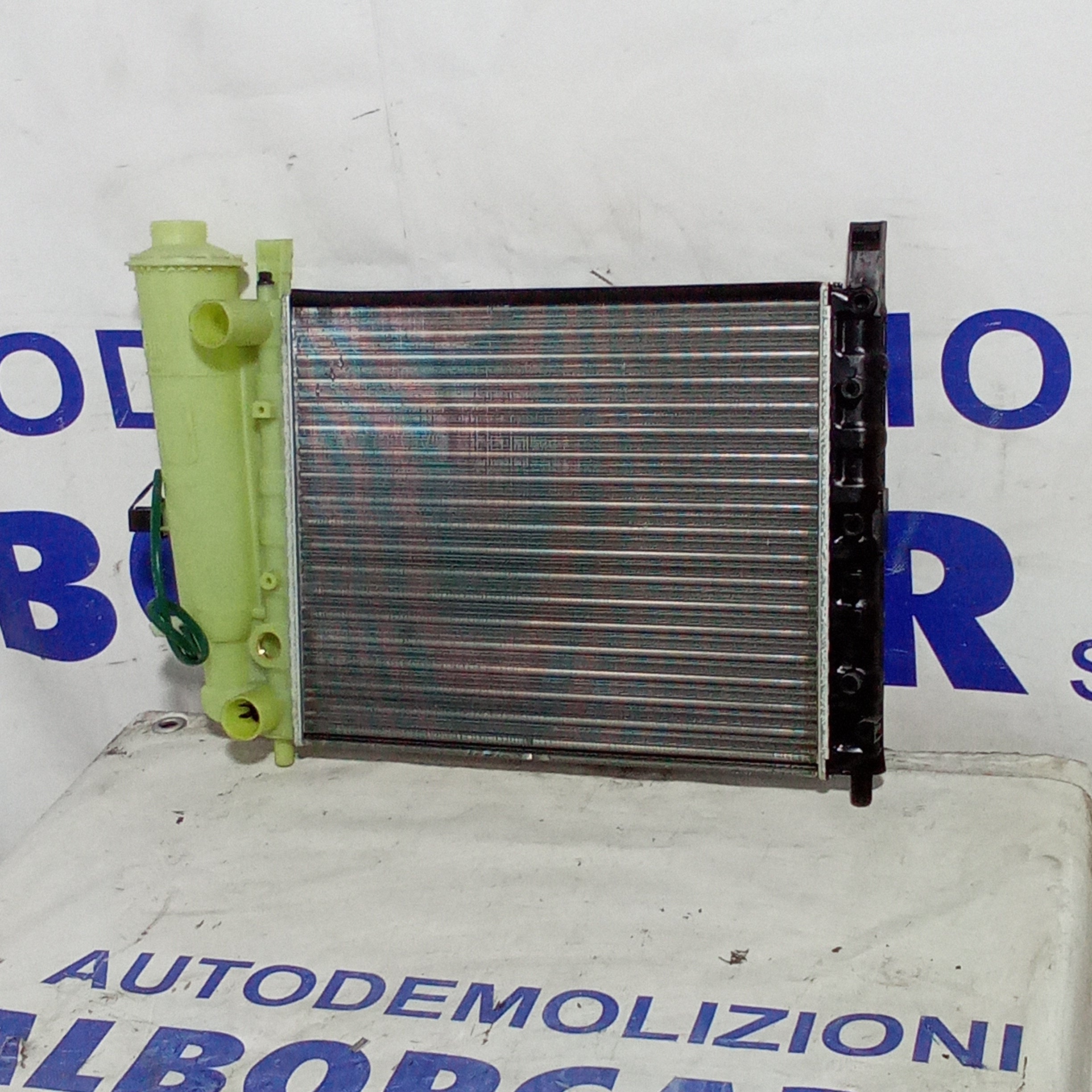 Radiatore raffreddamento acqua fiat regata 70 1.3 benzina anno 1986