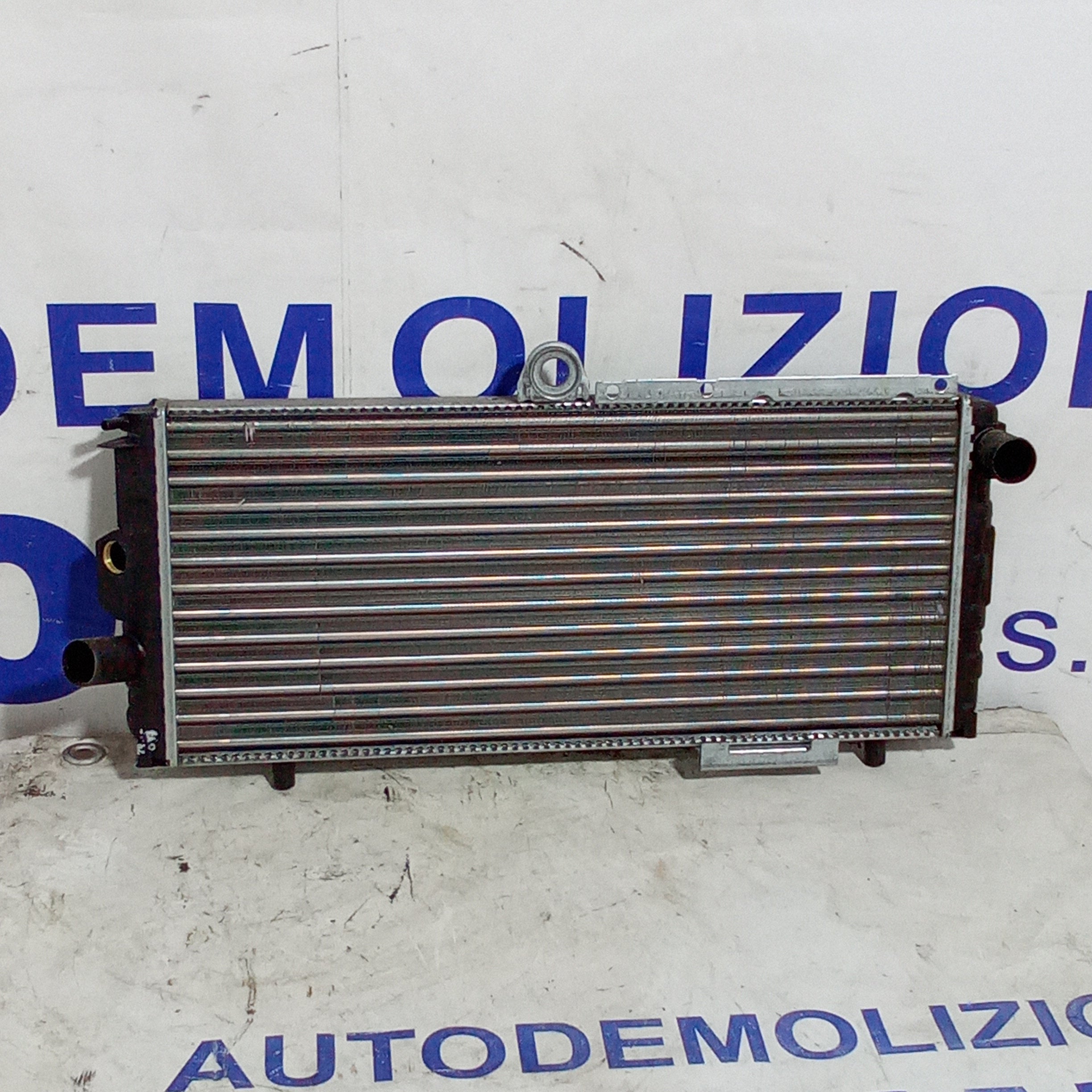 Radiatore acqua raffreddamento alfa sud 1.2 benzina anno 1984