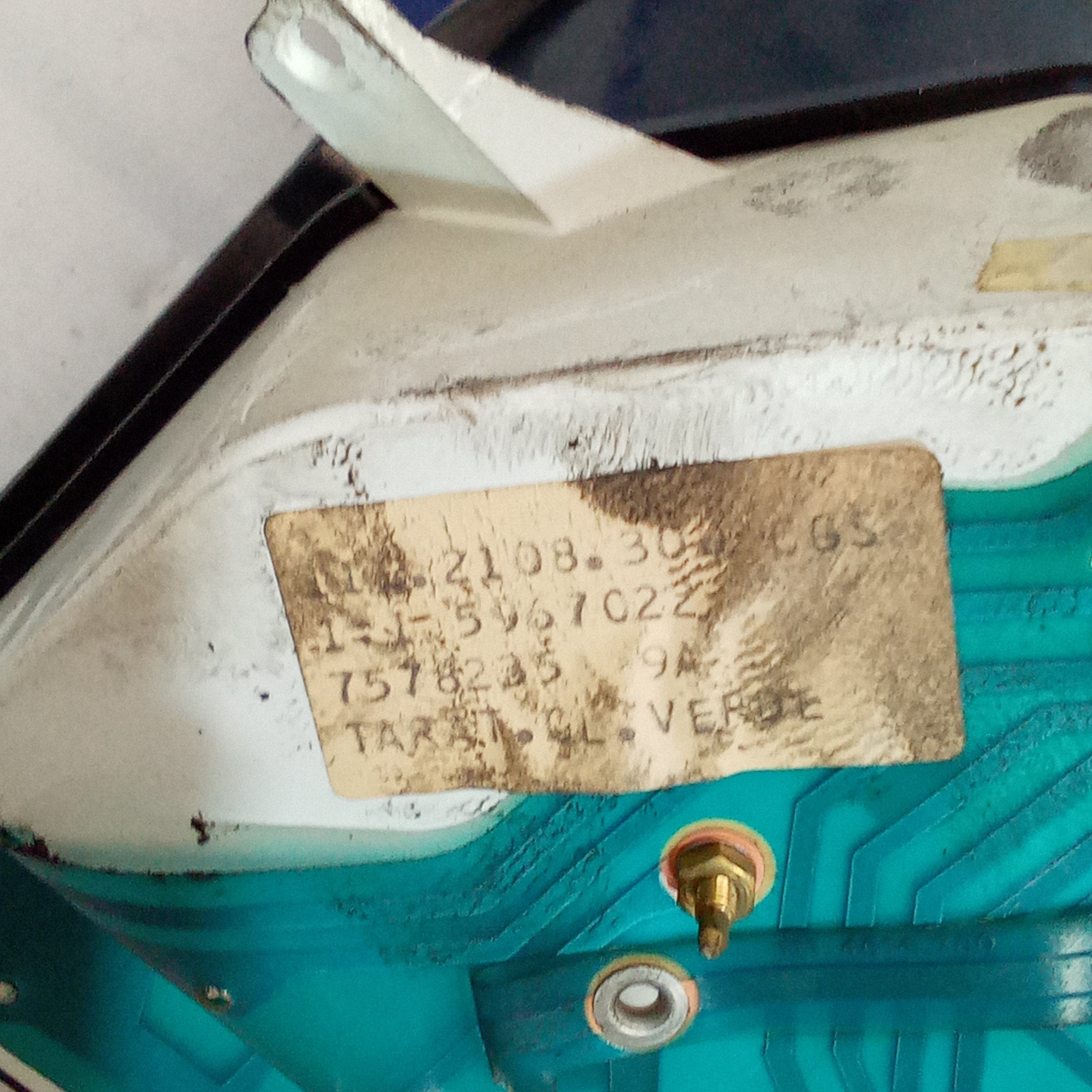 Cuadro de instrumentos cuentakilómetros Fiat Uno 1.1 gasolina año 1989 código 7578235
