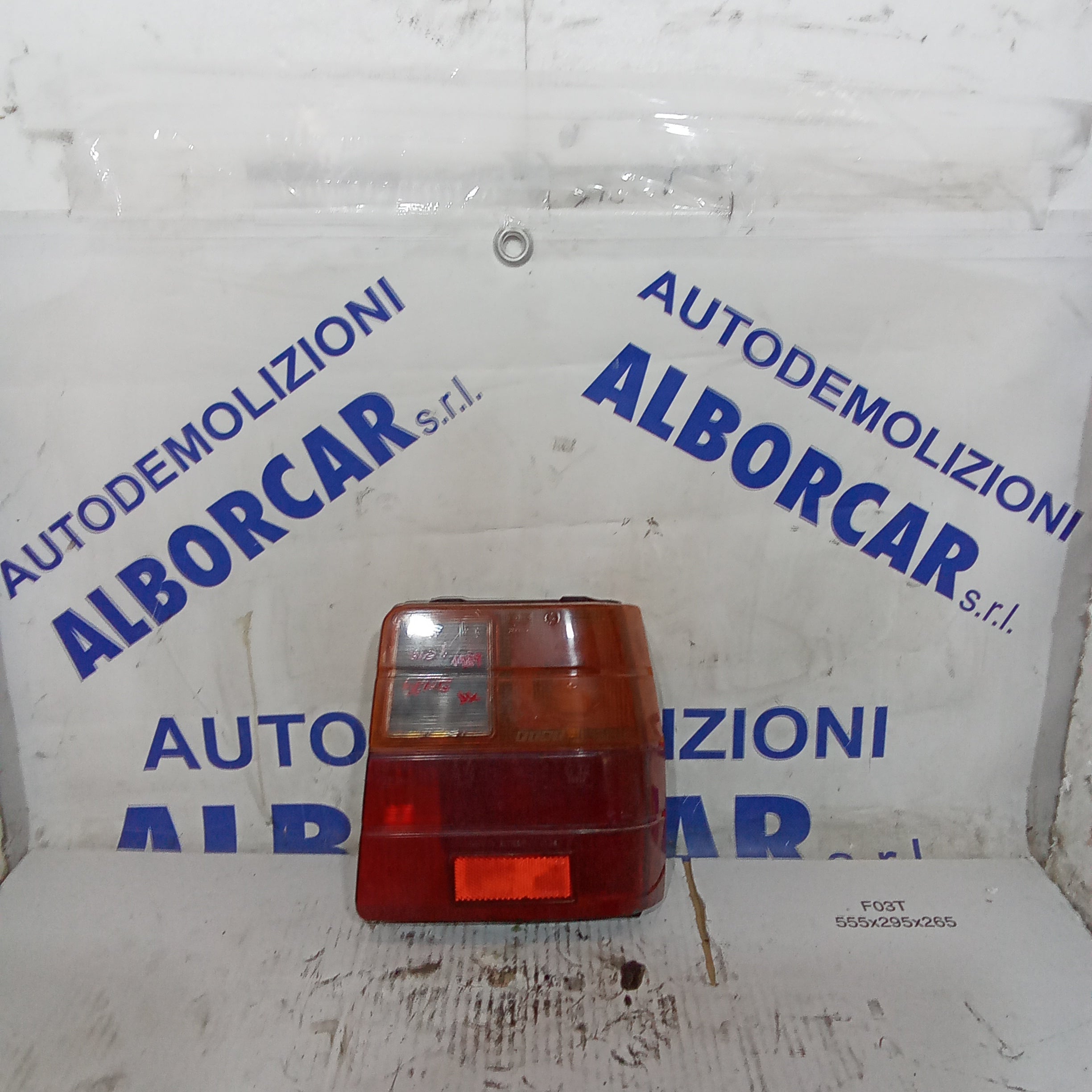 Fanale stop posteriore fiat uno anno 1989