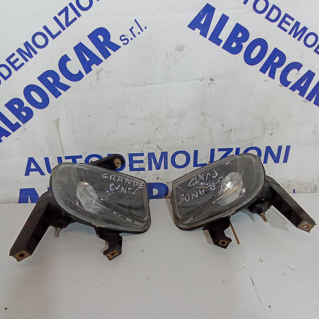 fiat grande punto fog light (pair) also sold individually