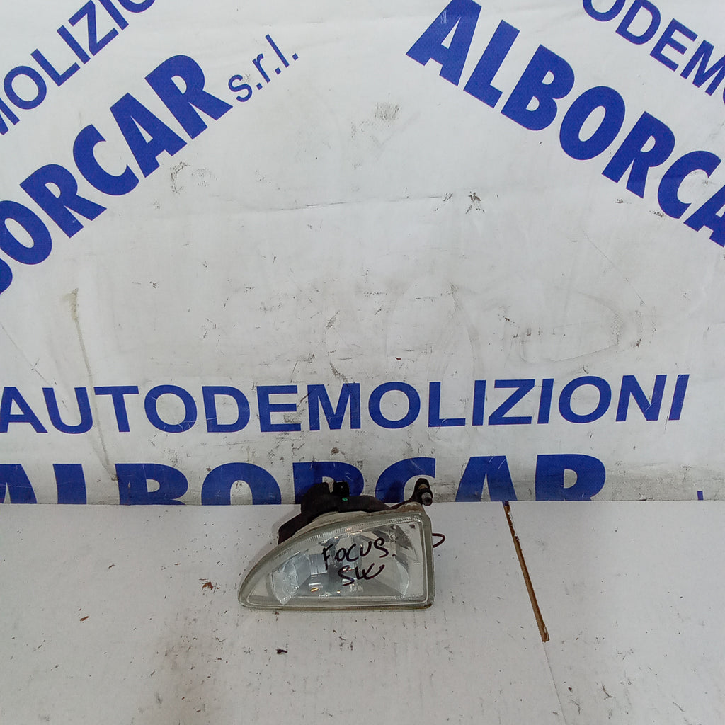 faro fendinebbia anteriore destro ford focus 1 serie anno 1998/2001