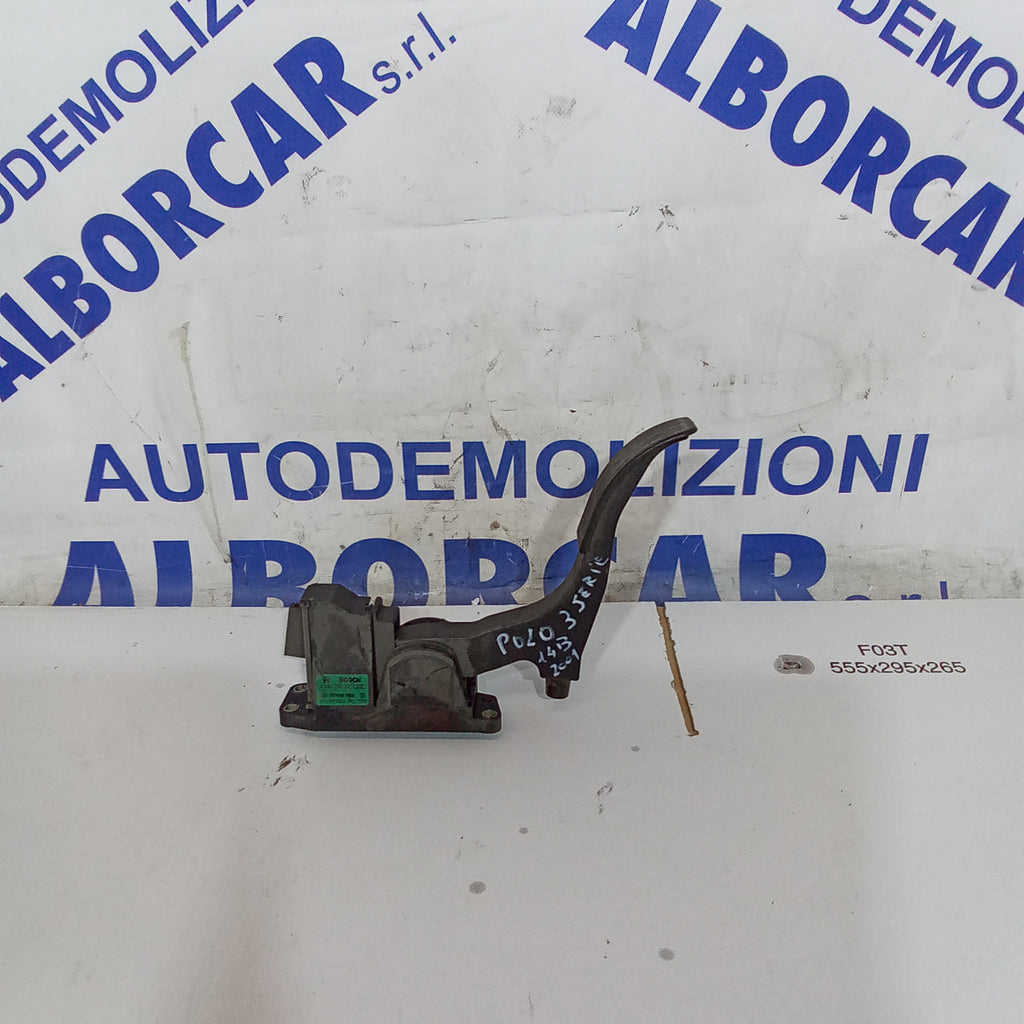Accelerator pedal potentiometer Volkswagen Polo 1st series 1.4 petrol year 2001