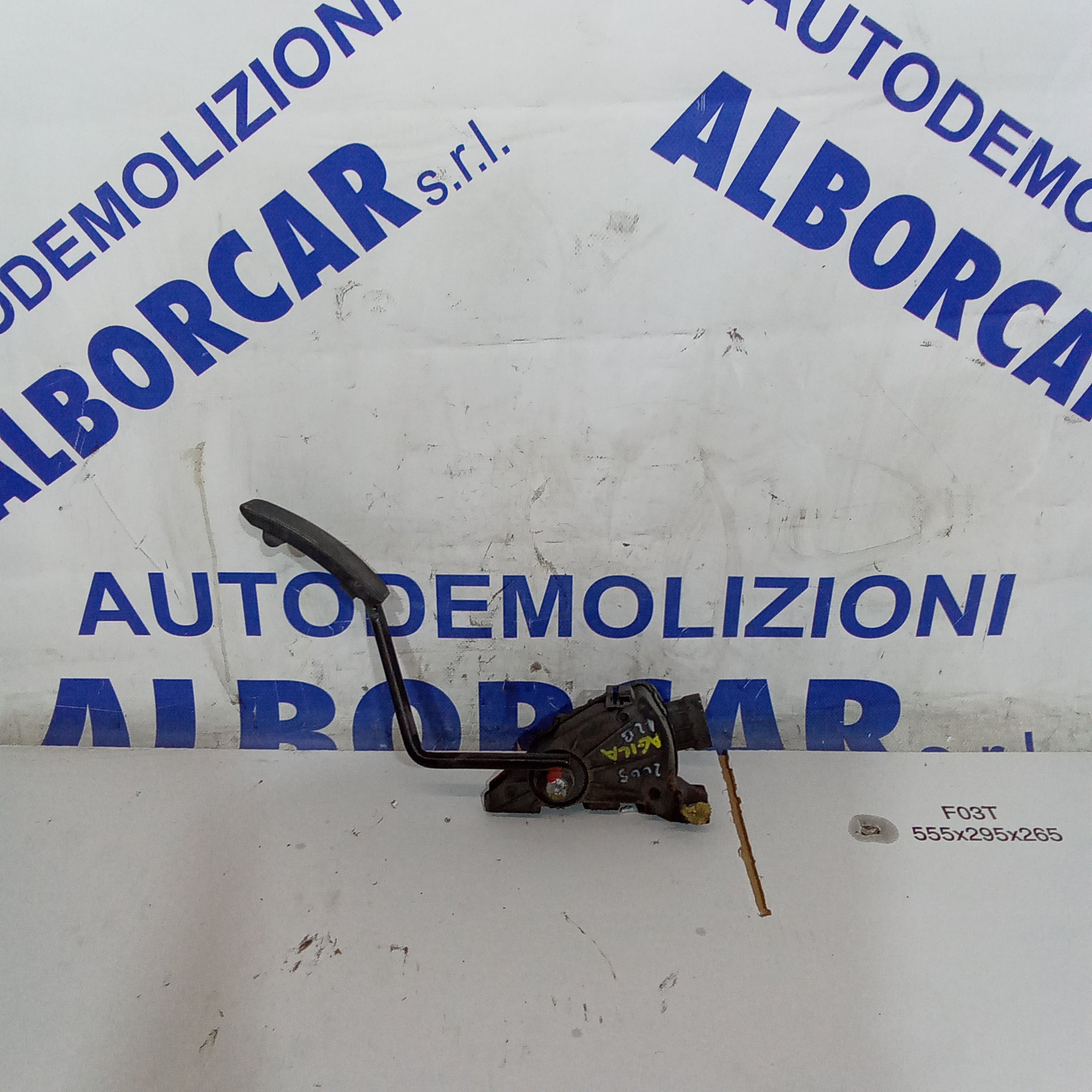 Accelerator pedal potentiometer Opel Agila 1.2 petrol year 2005