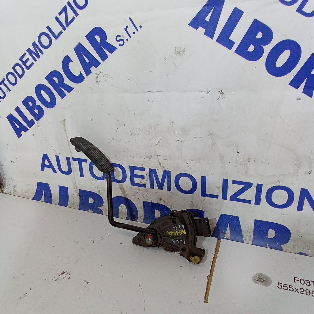 Accelerator pedal potentiometer Opel Agila 1.2 petrol year 2005
