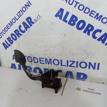 Carica l&#39;immagine nel visualizzatore di Gallery, Pedale acceleratore potenziometro fiat panda 1.3 mjt 16v (369) anno 2015
