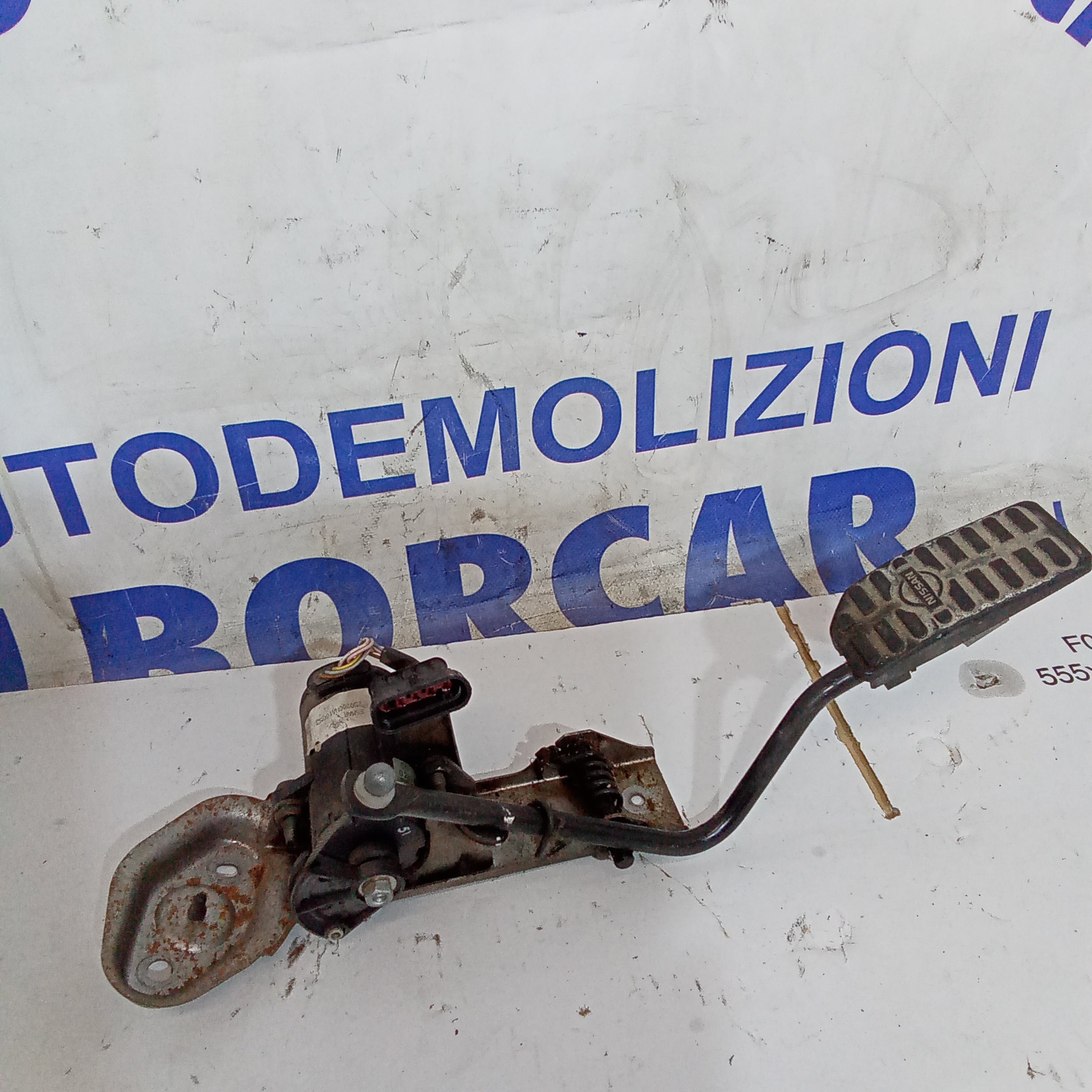 Pedale acceleratore potenziometro nissan almera 2.2 diesel anno 2003 codice 0281002425