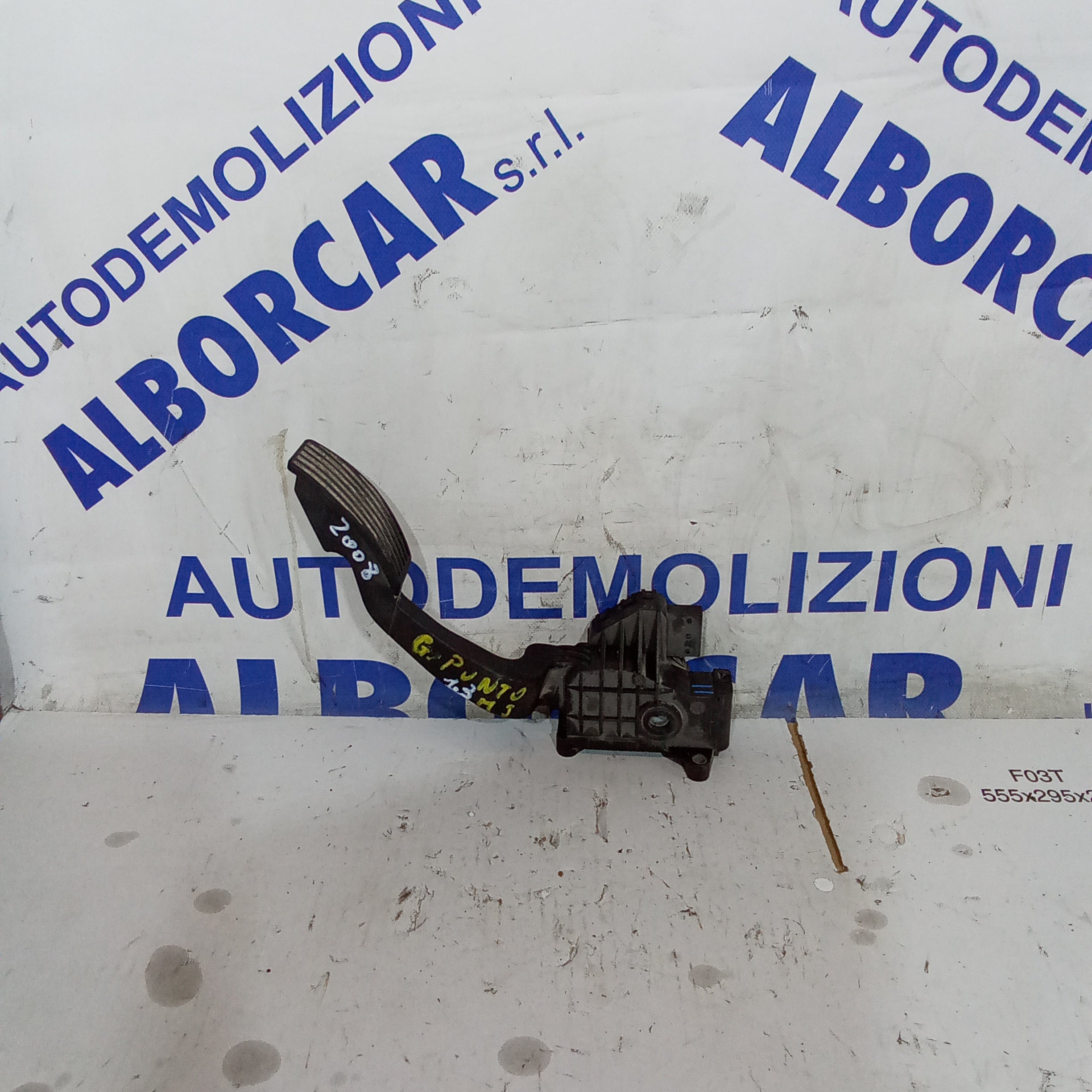 Pedale acceleratore potenziometro fiat grande punto 1.3 mjt anno 2008 codice 55702020