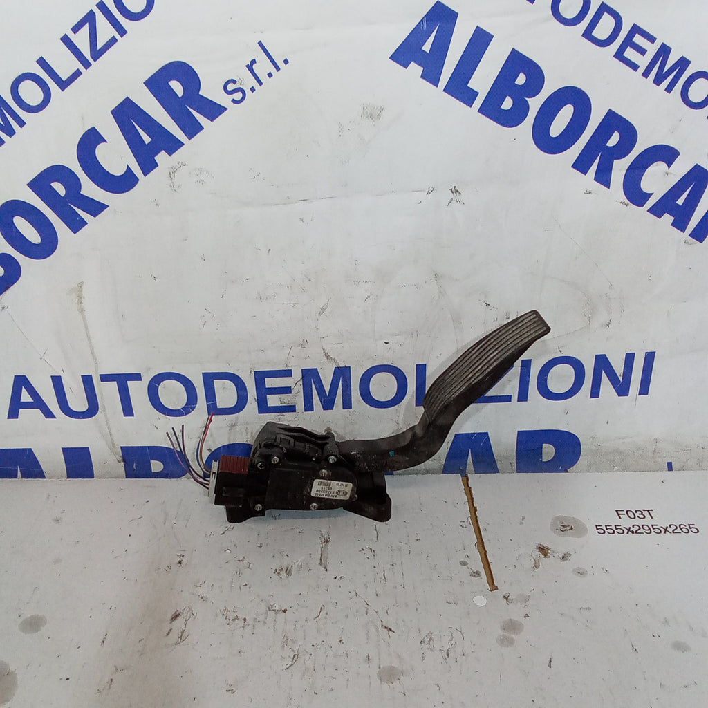 Pedale acceleratore potenziometro fiat croma 1.9jtd anno 2005/2011 codice 51733558