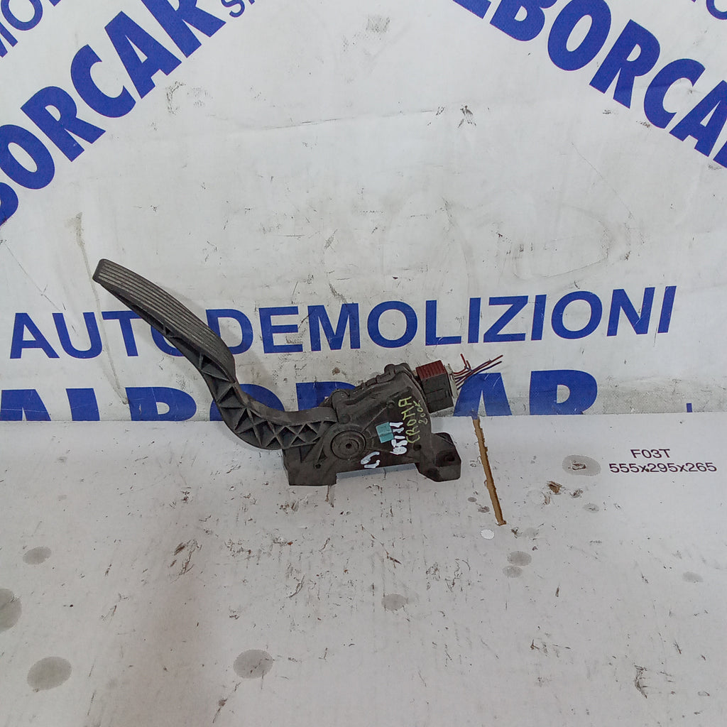 Pedale acceleratore potenziometro fiat croma 1.9jtd anno 2005/2011 codice 51733558