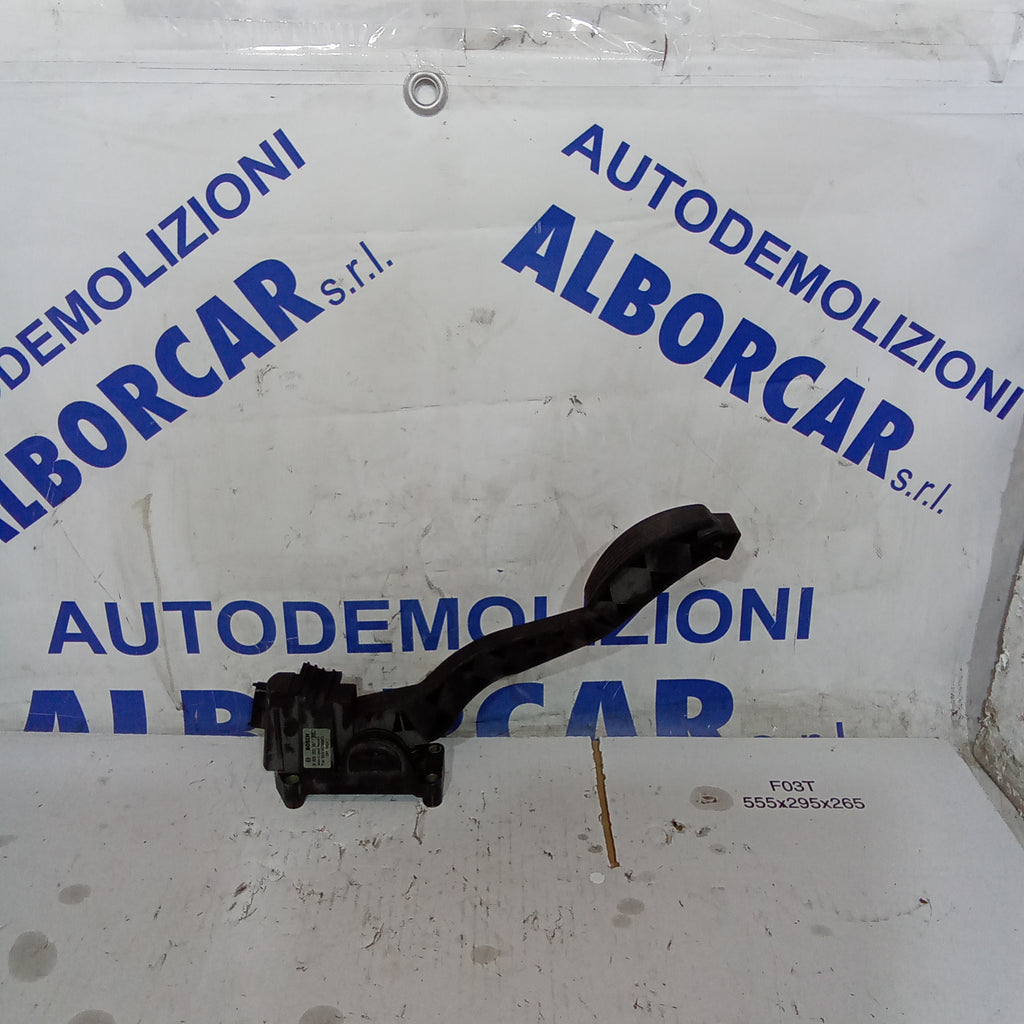 Potenciómetro del pedal del acelerador Alfa 147 1.9 JTDm/2ª serie año 2008