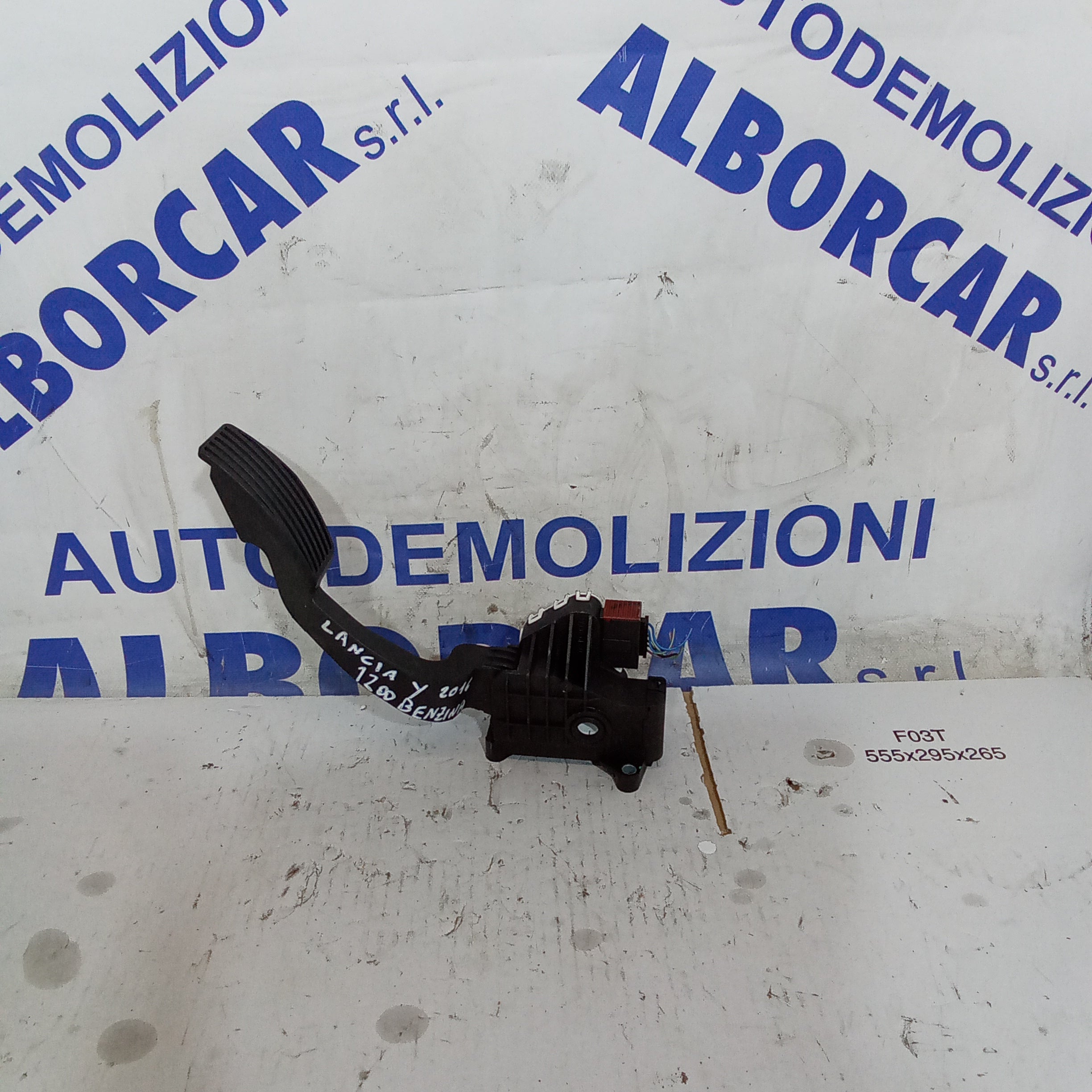 Pedal acelerador potenciómetro Lancia Y 1.2 gasolina año 2016