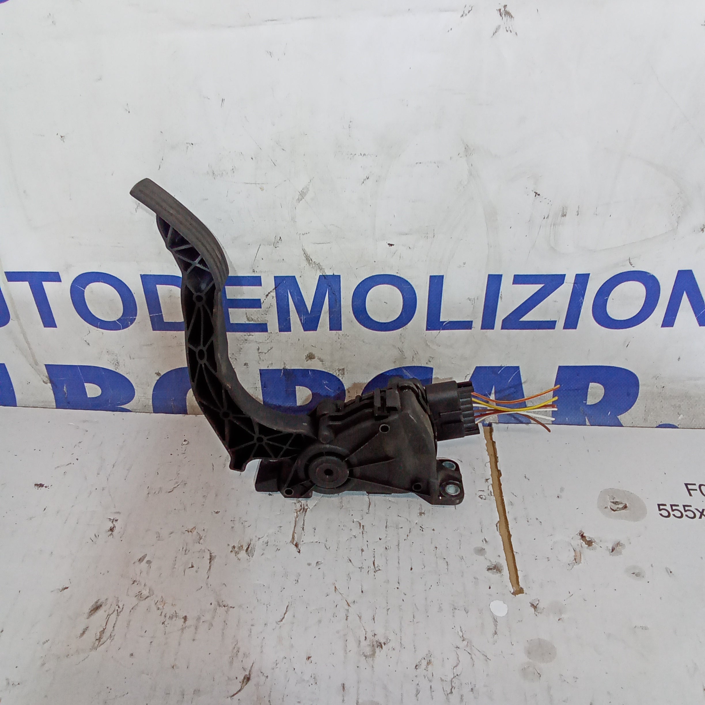 Pedale acceleratore potenziometro ford fiesta 1.2 benzina anno 2002