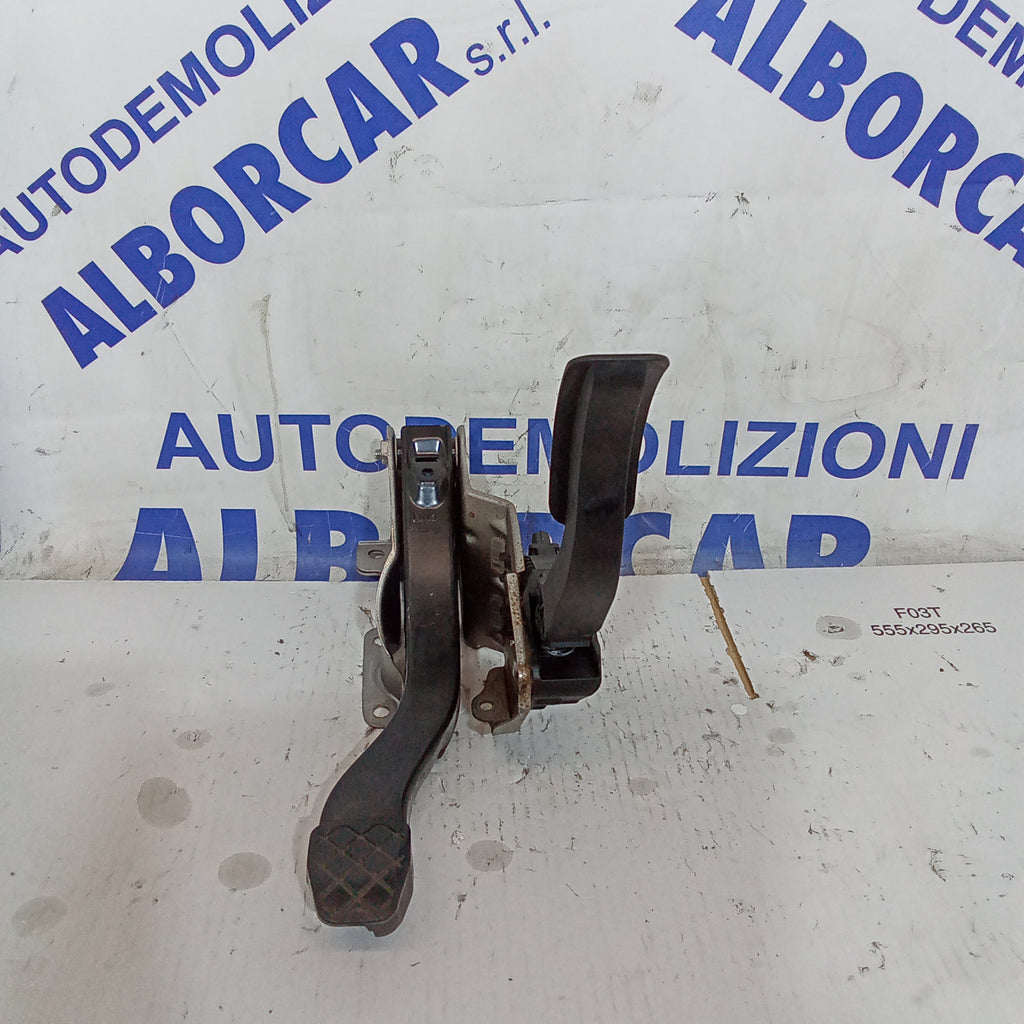 Pedaliera completa potenziometro volkswagen up 1.0 benzina anno 2013