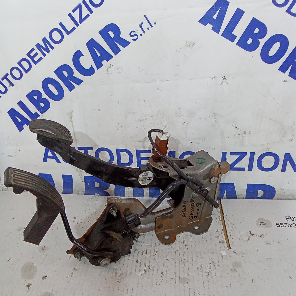 Pedalera con potenciómetro Nissan Qashqai 2.0dci año 2008