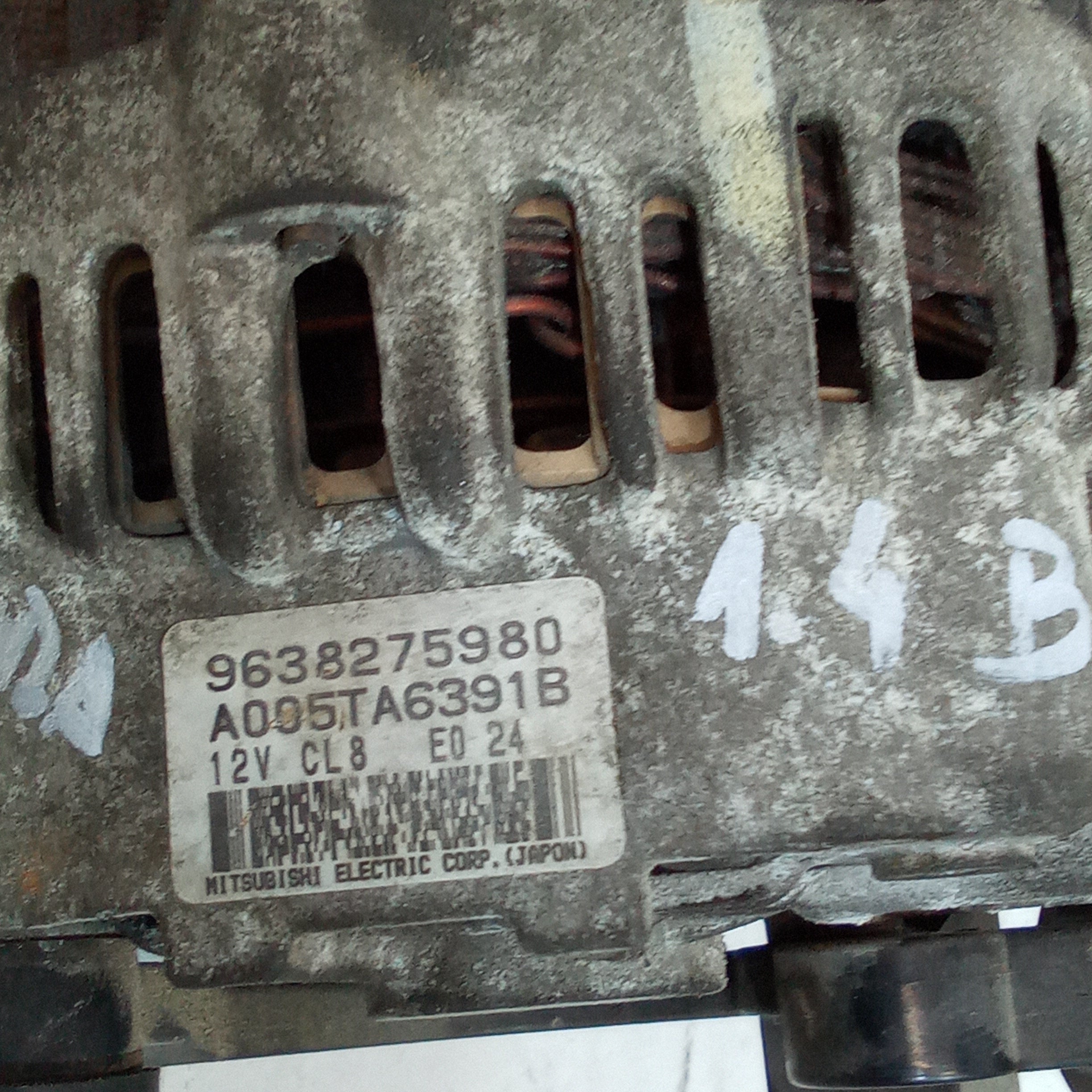 alternator Citroen Xsara 1.4 petrol year 2001