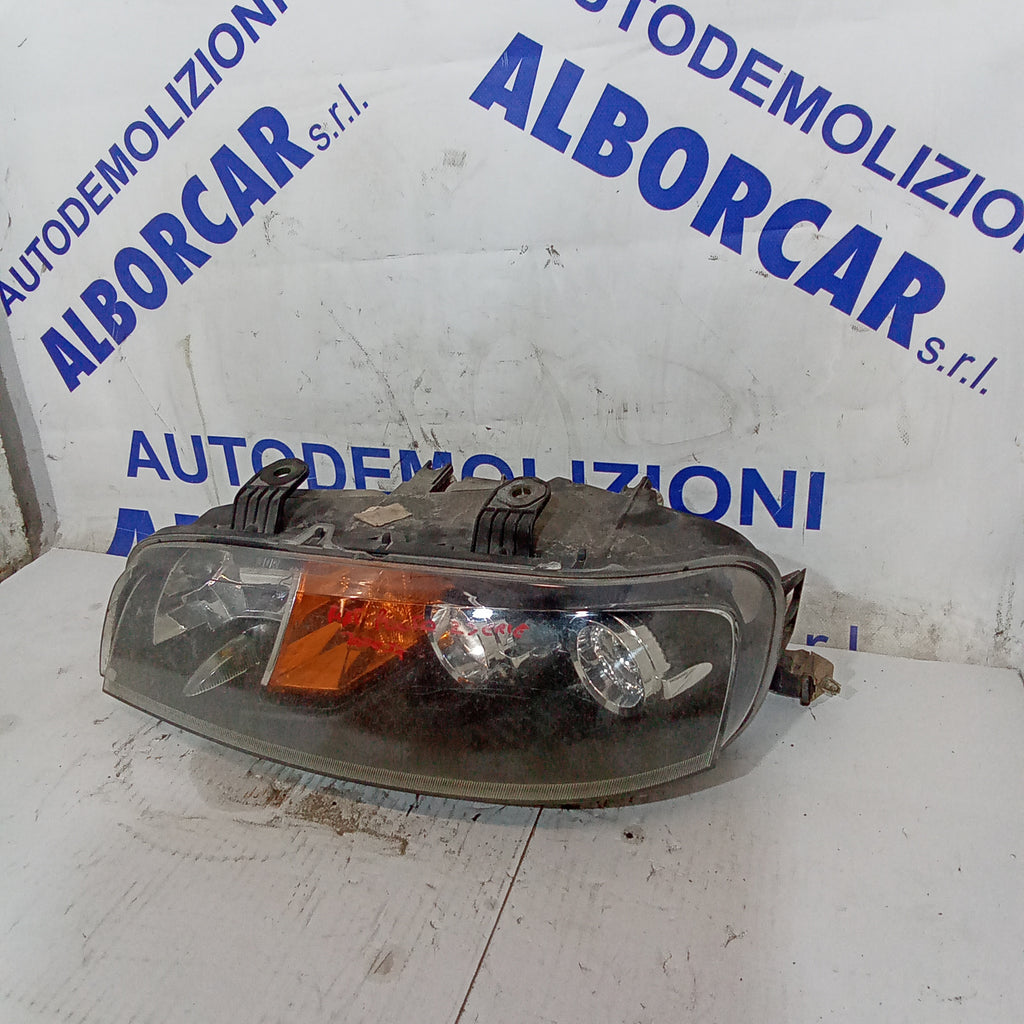 faro delantero izquierdo Fiat Punto 2ª serie año 2000