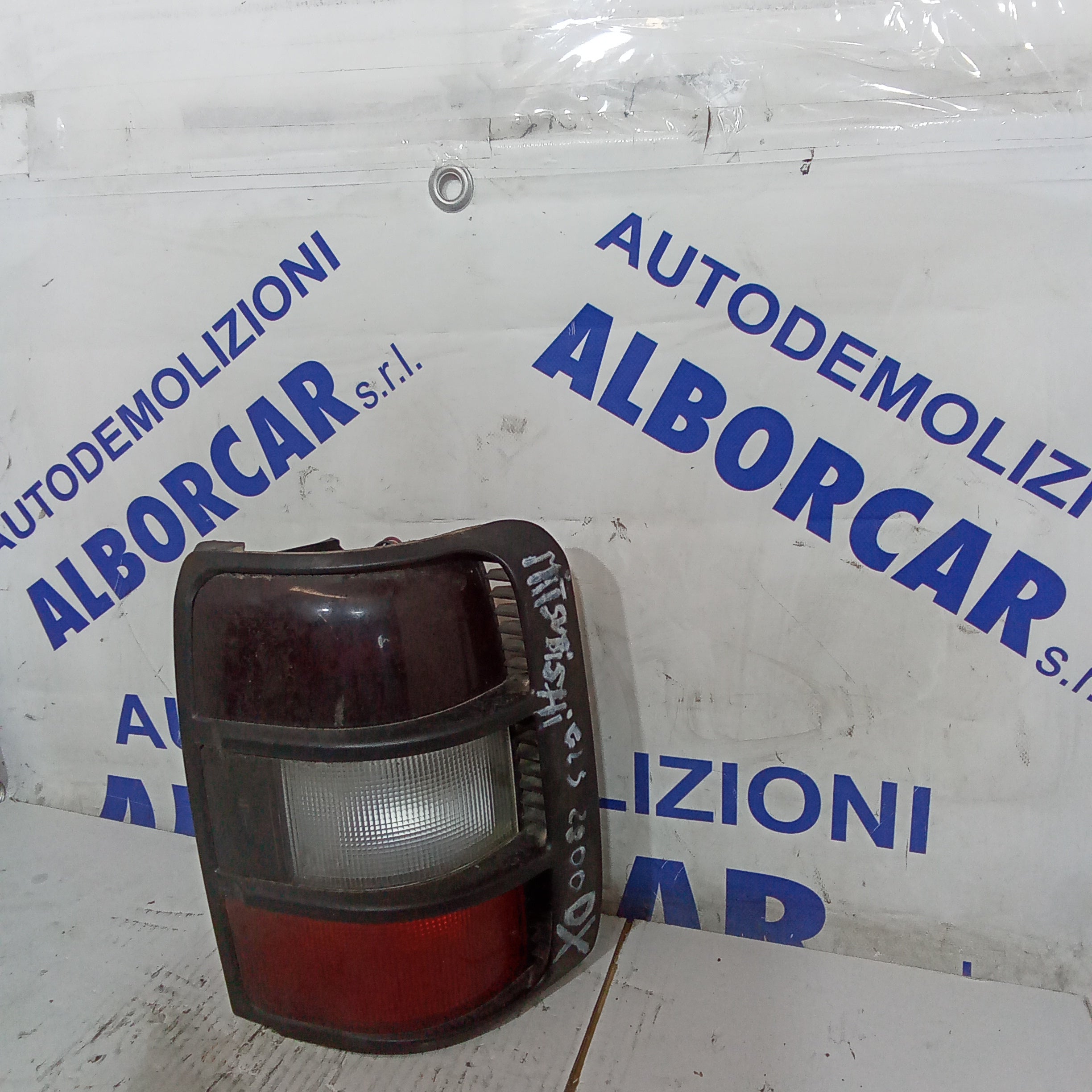 Fanale stop posteriore destro mitsubishi pajero anno 2003