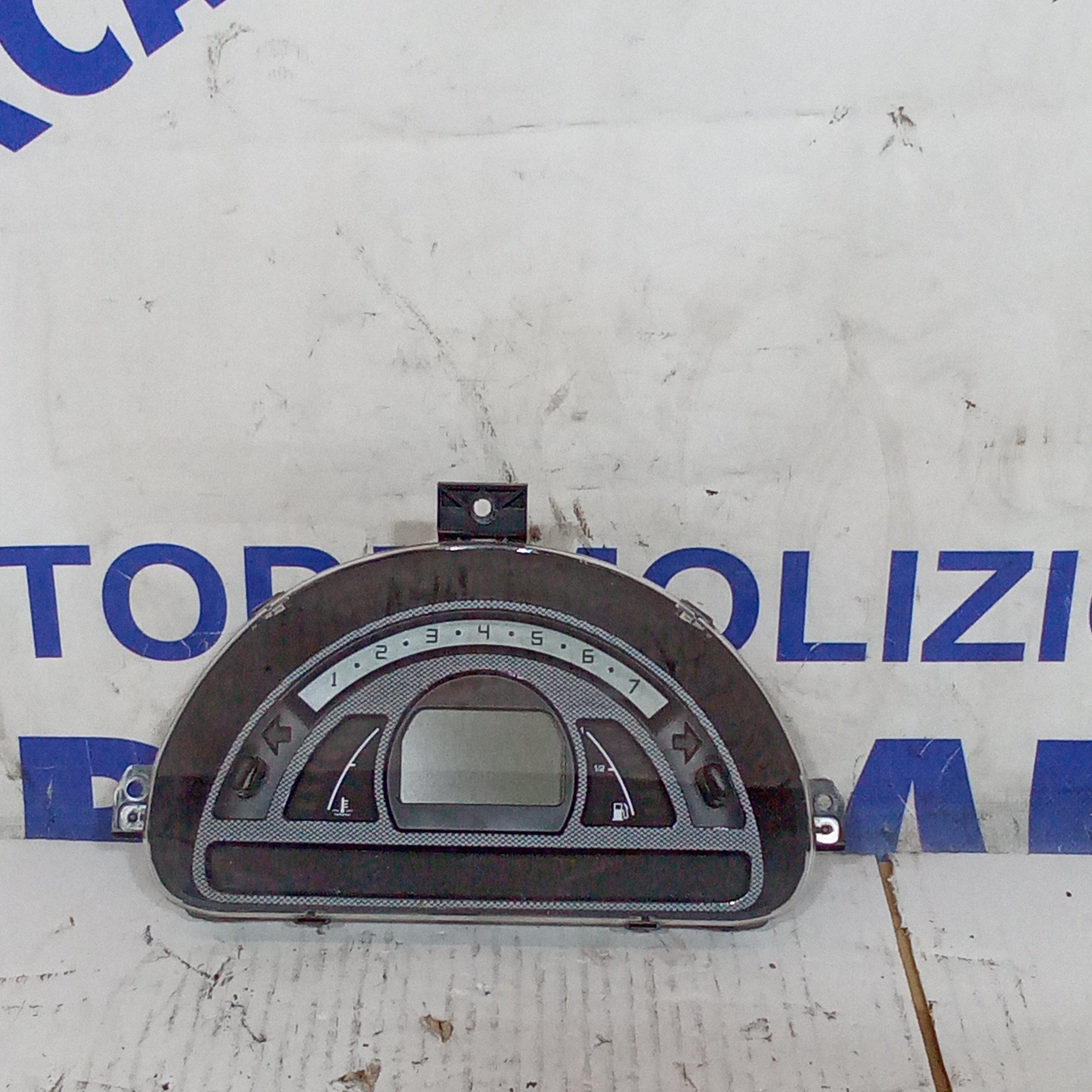 Quadro strumenti/contachilometri citroen C2 1.4hdi anno 2003/2010 codice 216672523