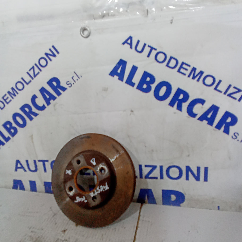 Disco delantero derecho Ford Fiesta año 2005