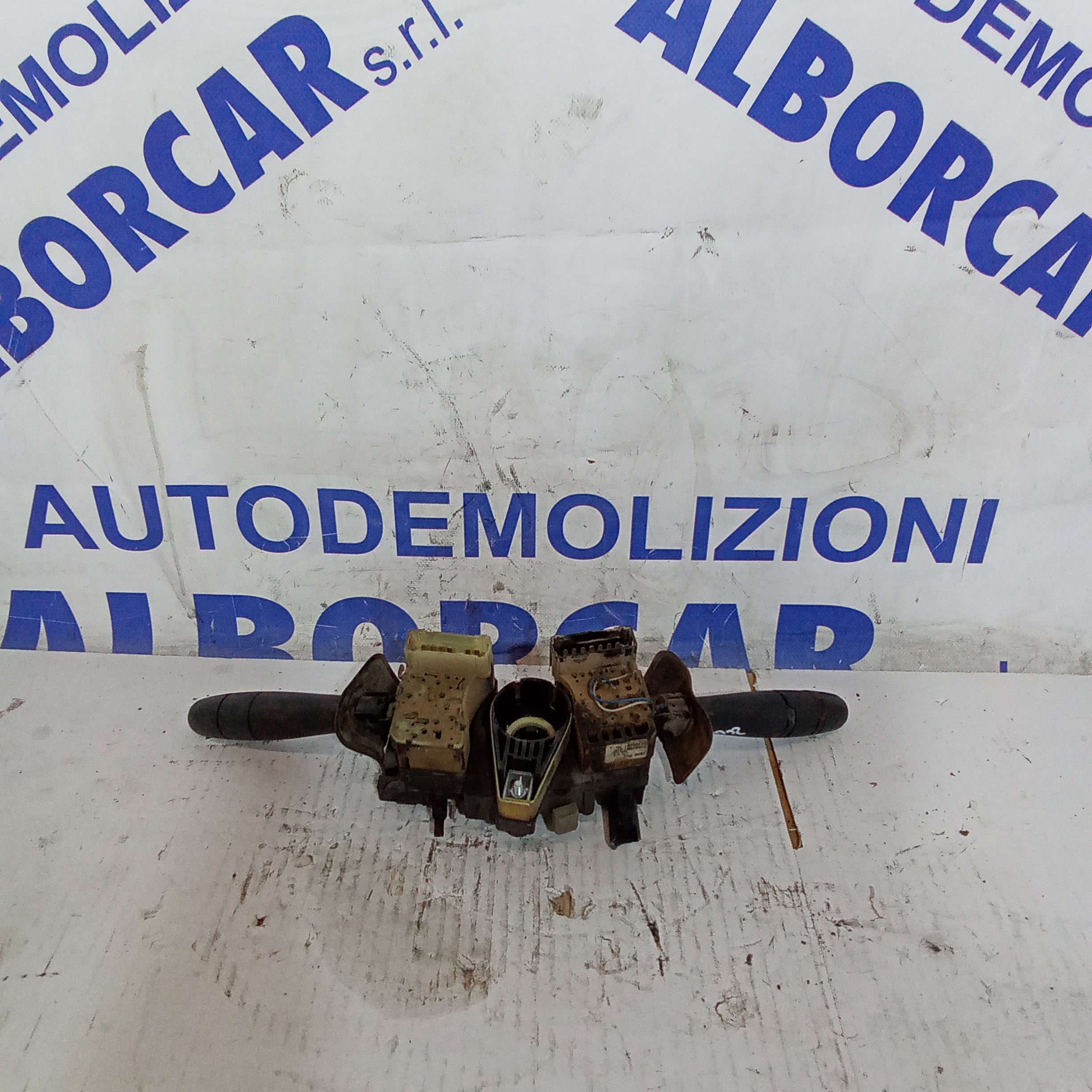 Devioluci renault kangoo 1.9dci anno 2004 codice 7700300733F