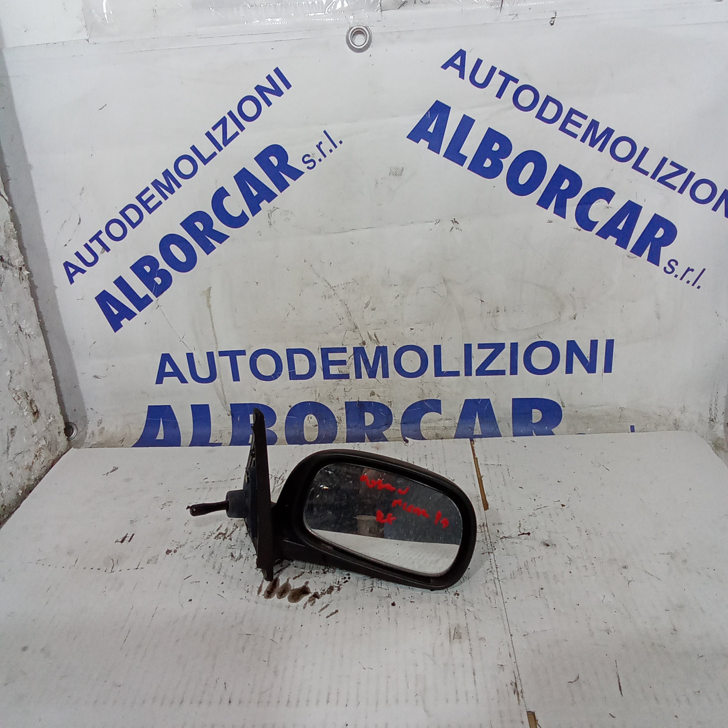 Specchietto retrovisore destro nissan micra anno 1999