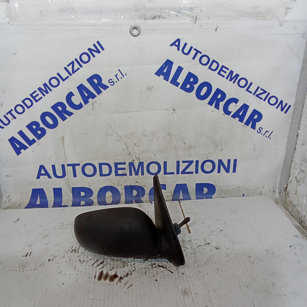 Specchietto retrovisore destro nissan micra anno 1999