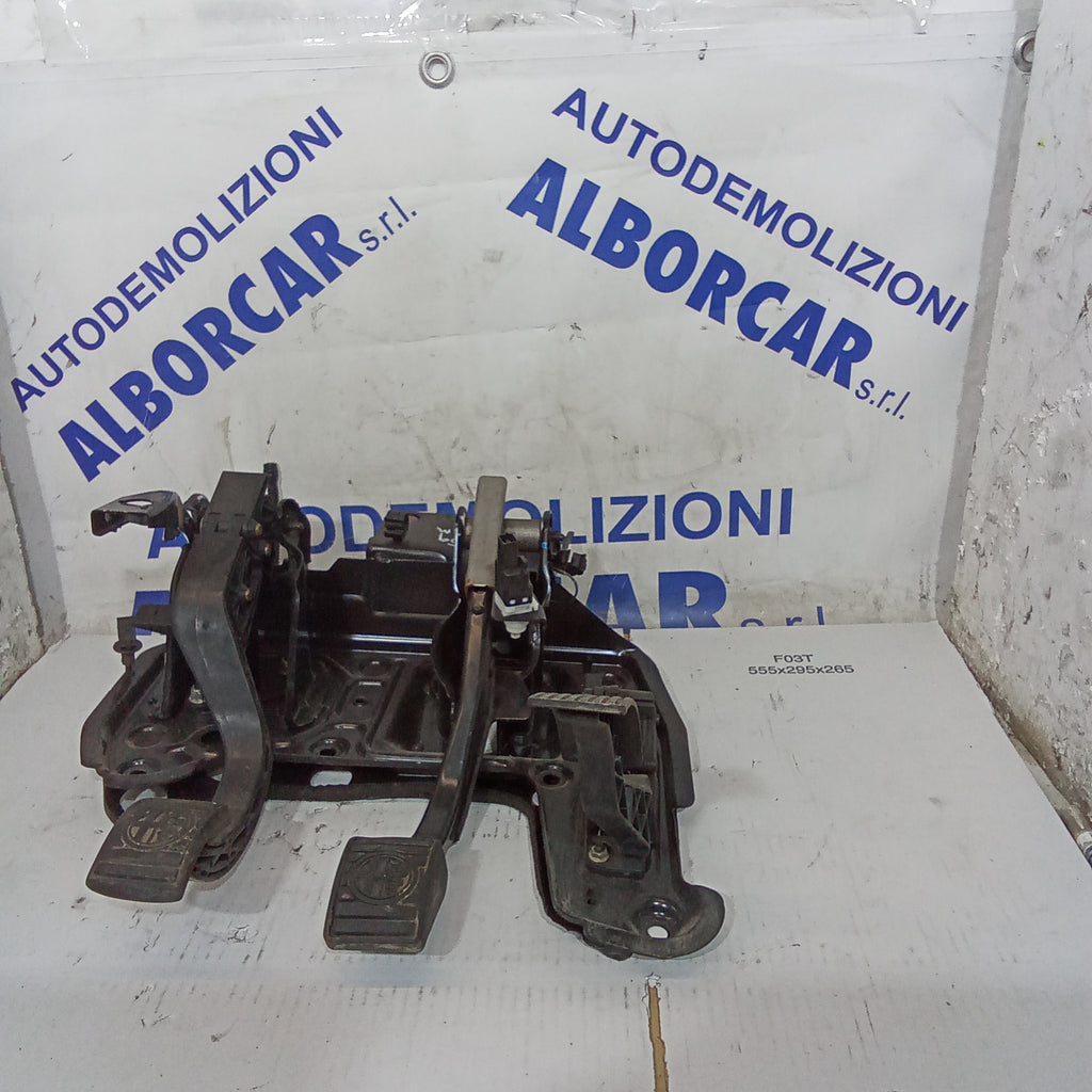 Pedalera completa Alfa 159 1.9mjt año 2005