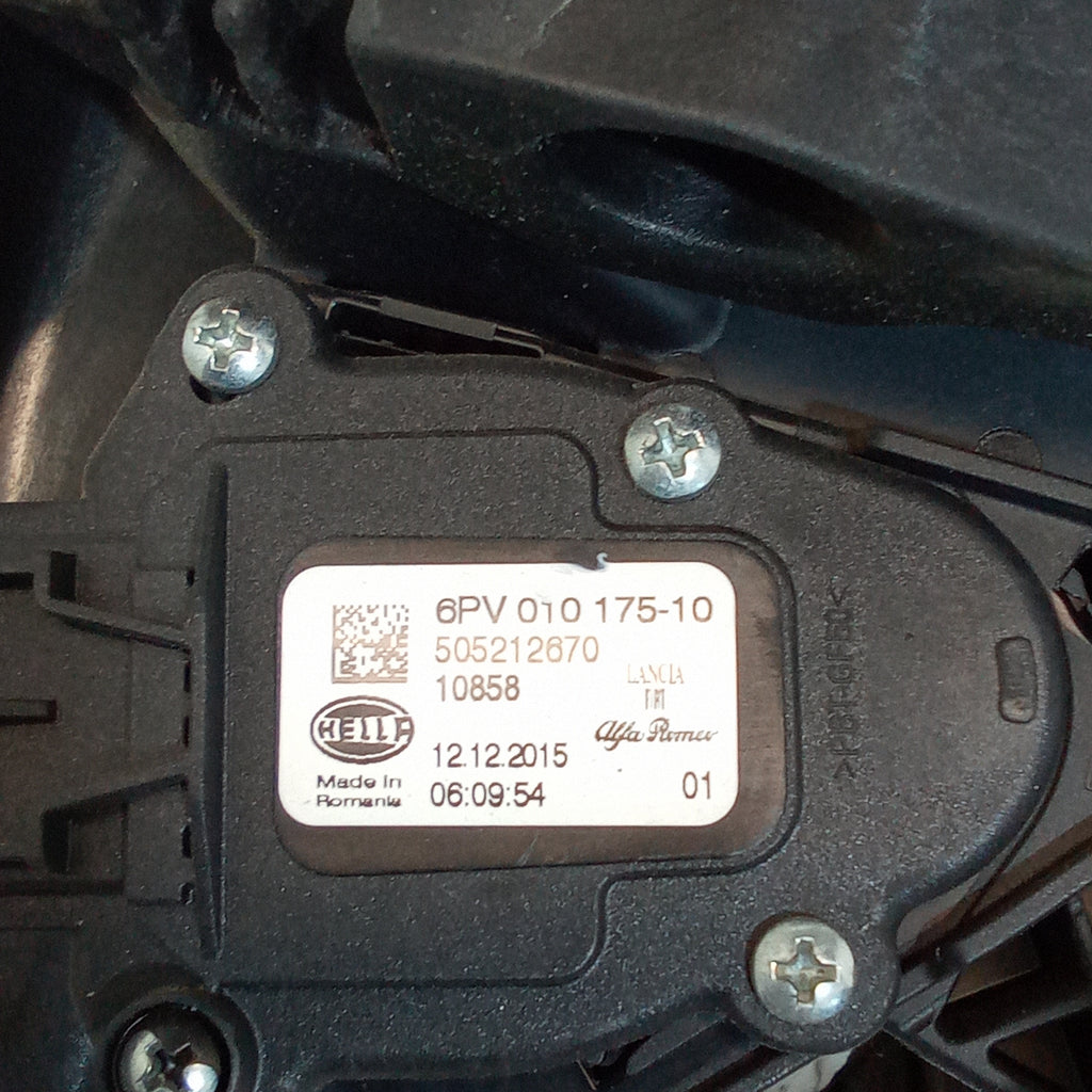 Pedaliera completa alfa romeo giulietta 1.6mjt anno 2012 codice 505212670