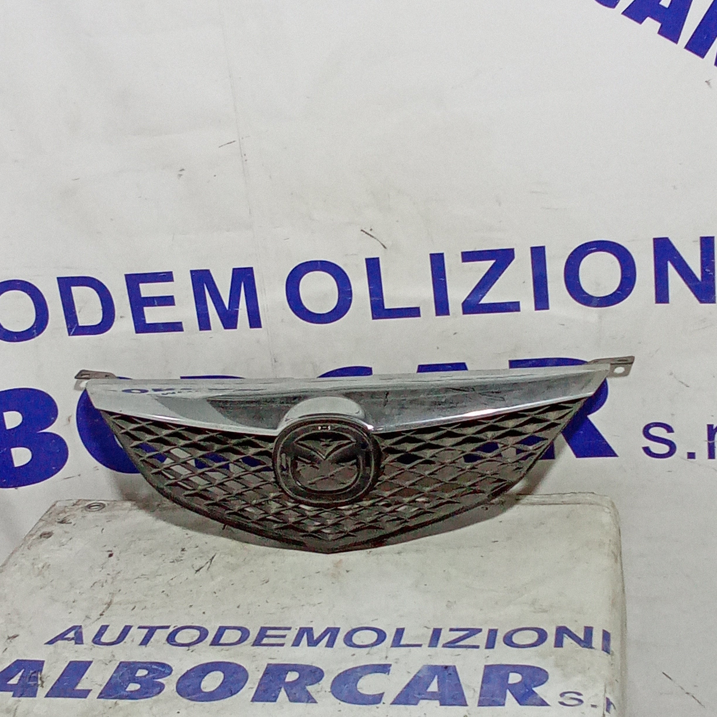 Griglia mascherina mazda 6 anno 2002