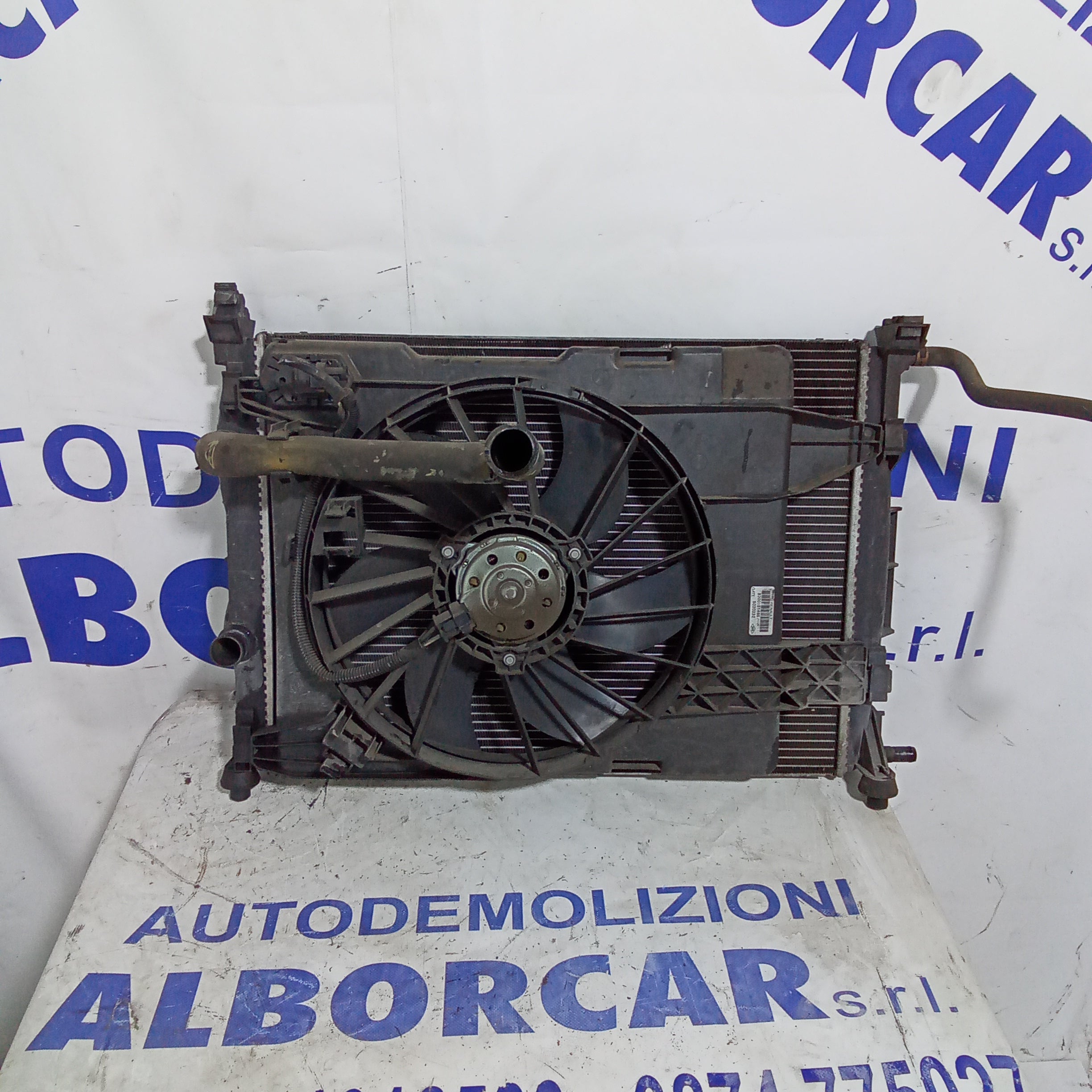 radiatore raffreddamento acqua +rad. climatizzatore renault megane 1.5dci anno 2003/2009