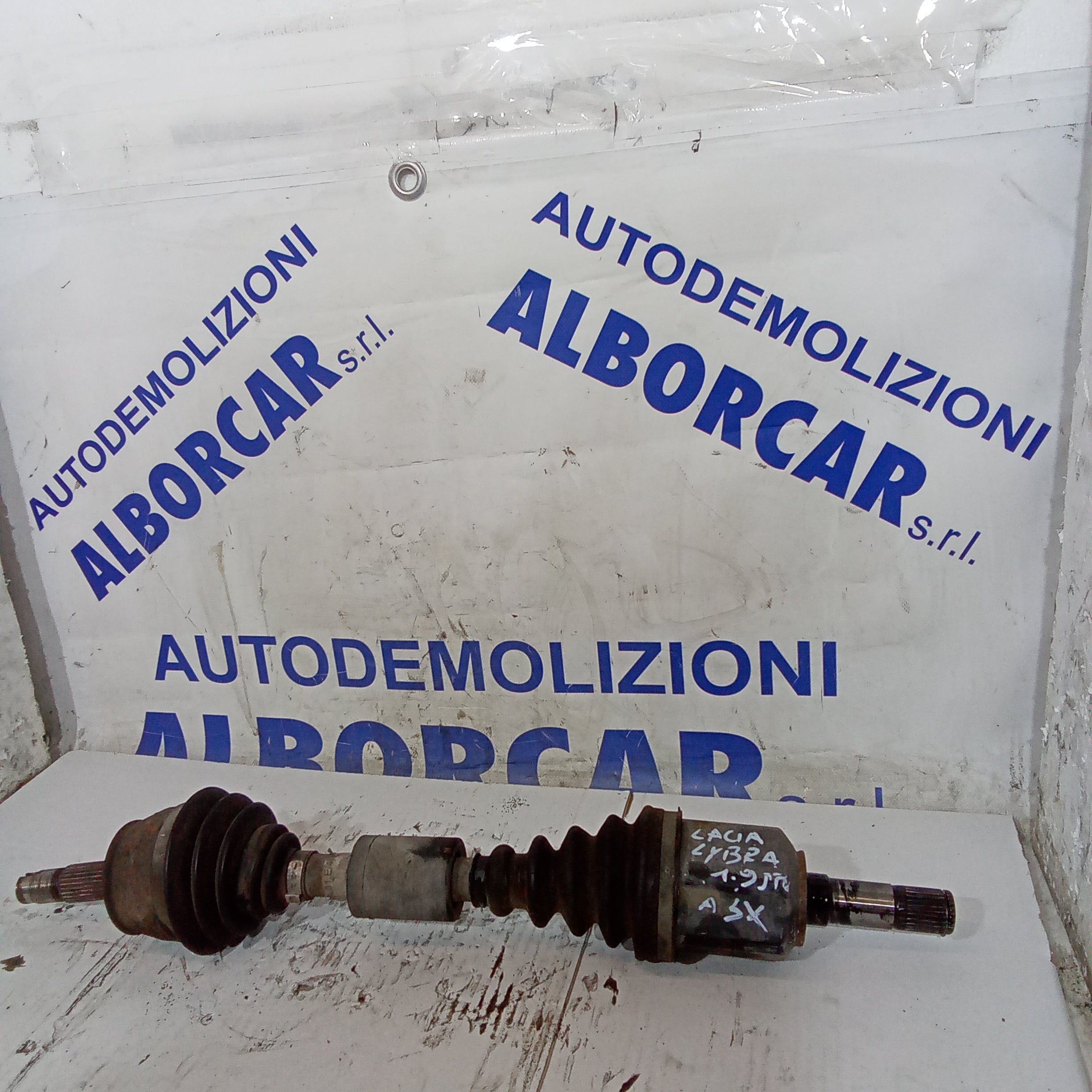 Semieje delantero izquierdo Lancia Lybra 1.9 JTD año 2004