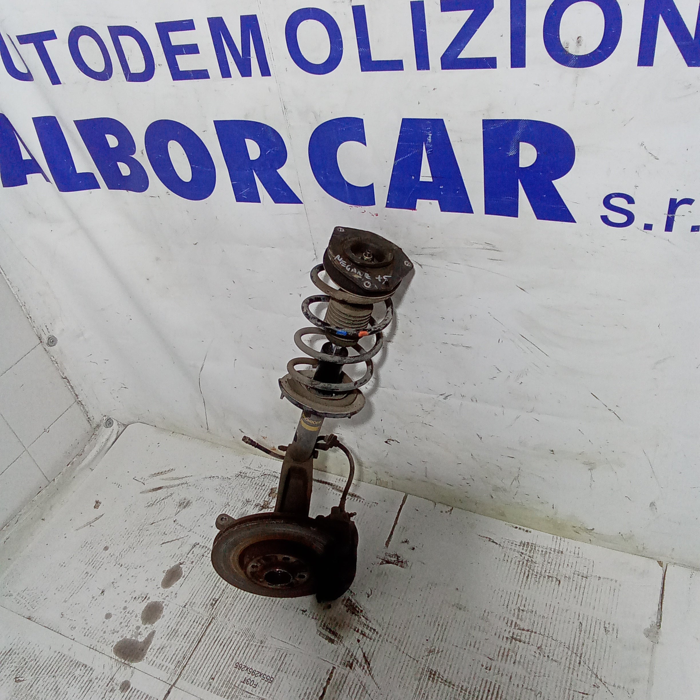 fusello anteriore destro renault megane 1.5dci anno 2006