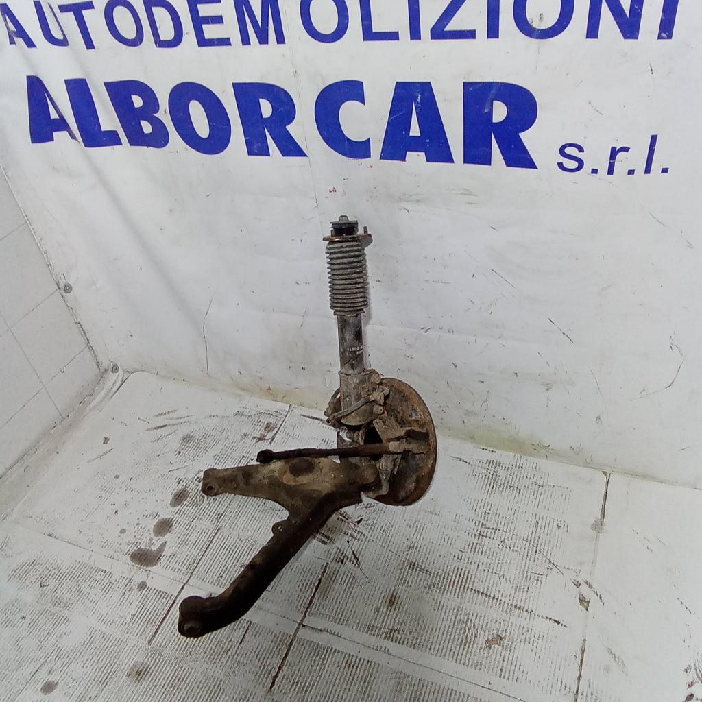 mangueta delantera izquierda (completa) Suzuki Vitara 1.6 gasolina año 1998