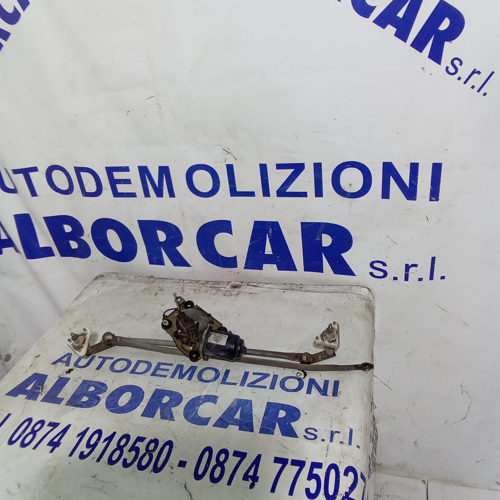 motor de limpiaparabrisas delantero Opel Agila año 2002