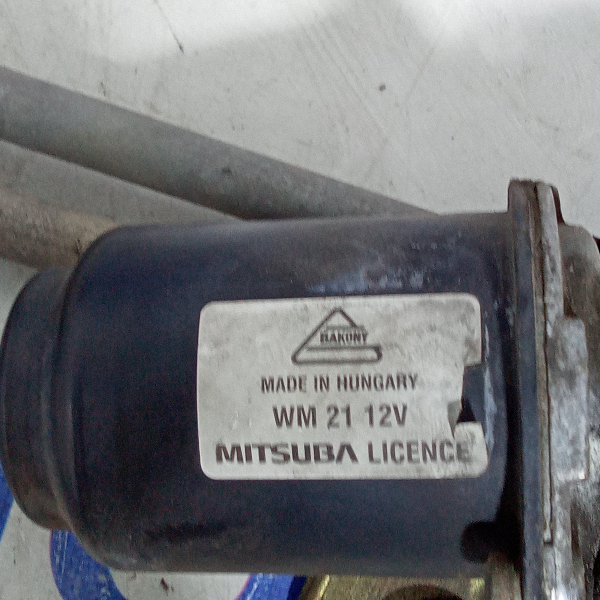 motor de limpiaparabrisas delantero Opel Agila año 2002